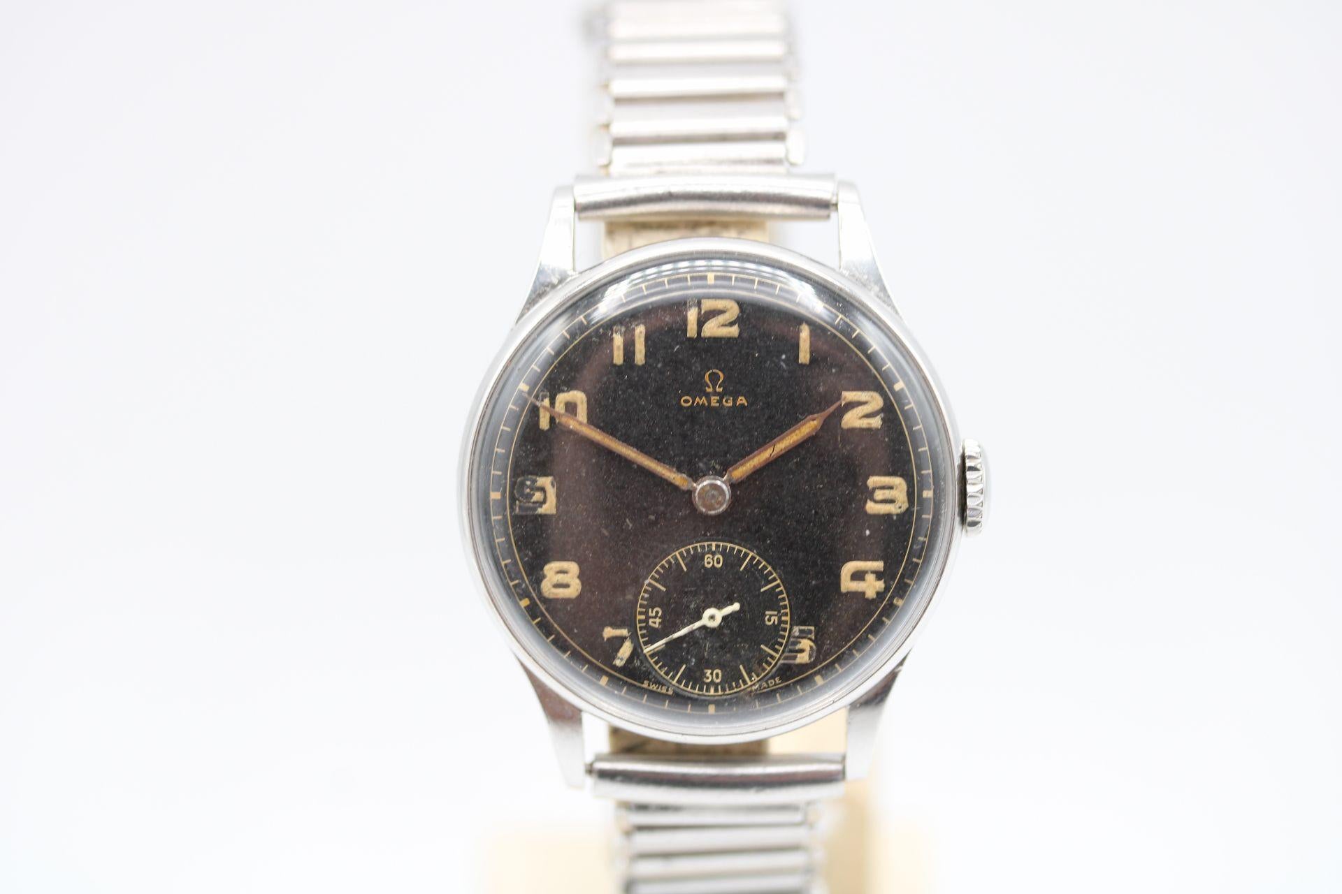 Cadran doré Omega des années 1940  Unisexe en vente