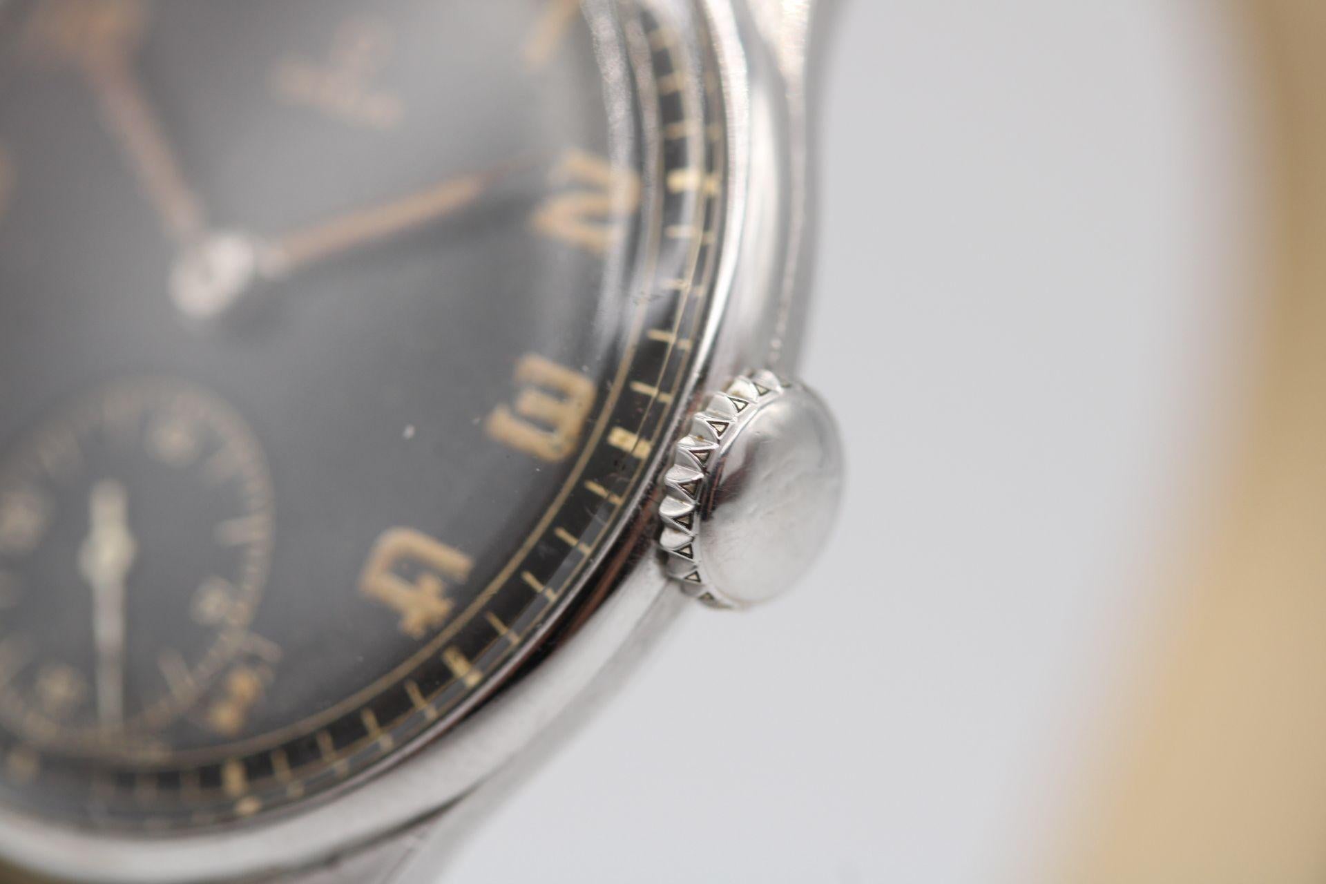 Women's or Men's Omega 1940's Gild dial For Sale