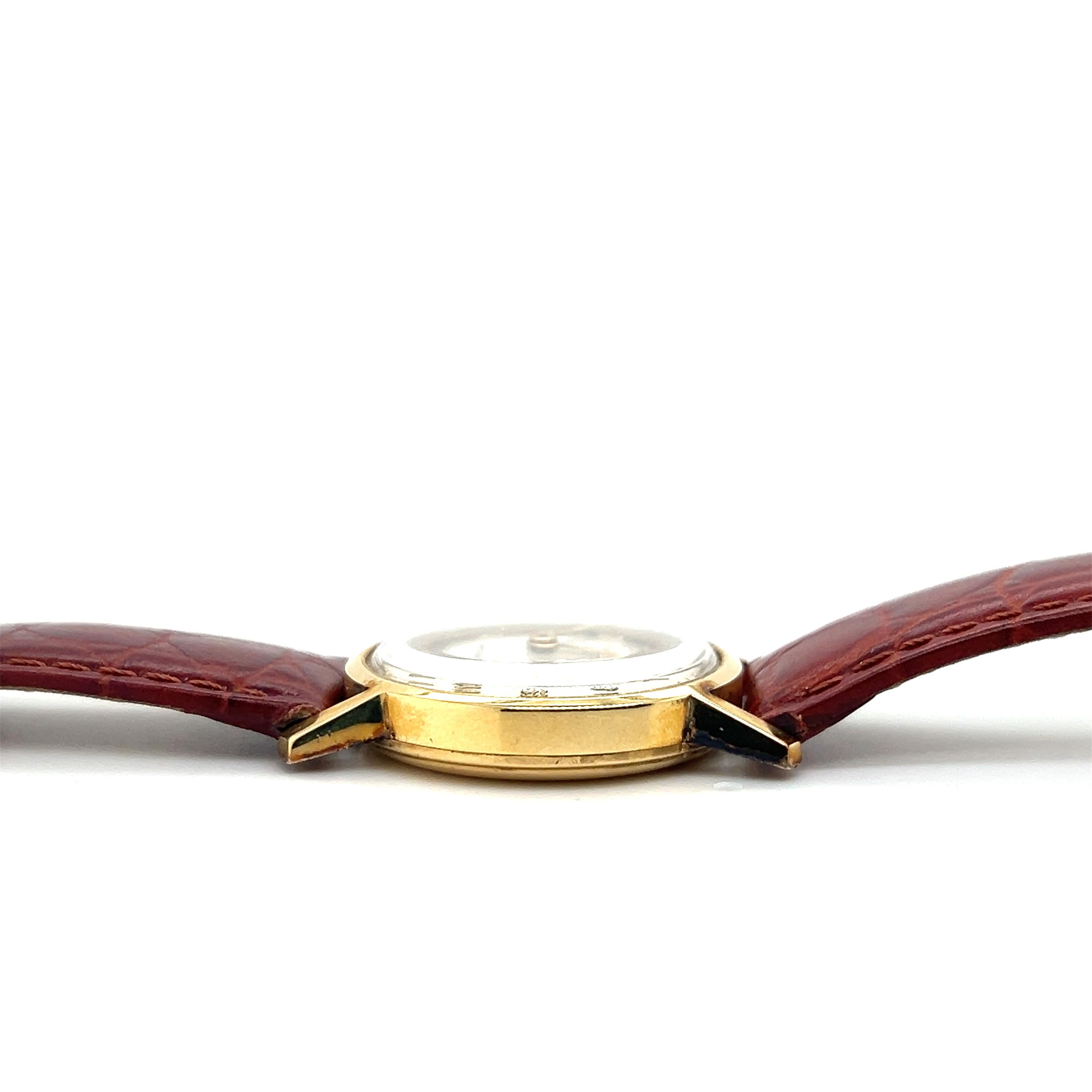Omega 1945 34mm 14k Yellow Gold Crocodile Band Wristwatch For Sale 2