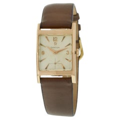 Omega 1952 De Luxe Ref. 3946 – 18KT Rose Gold, Silver Patina Dial