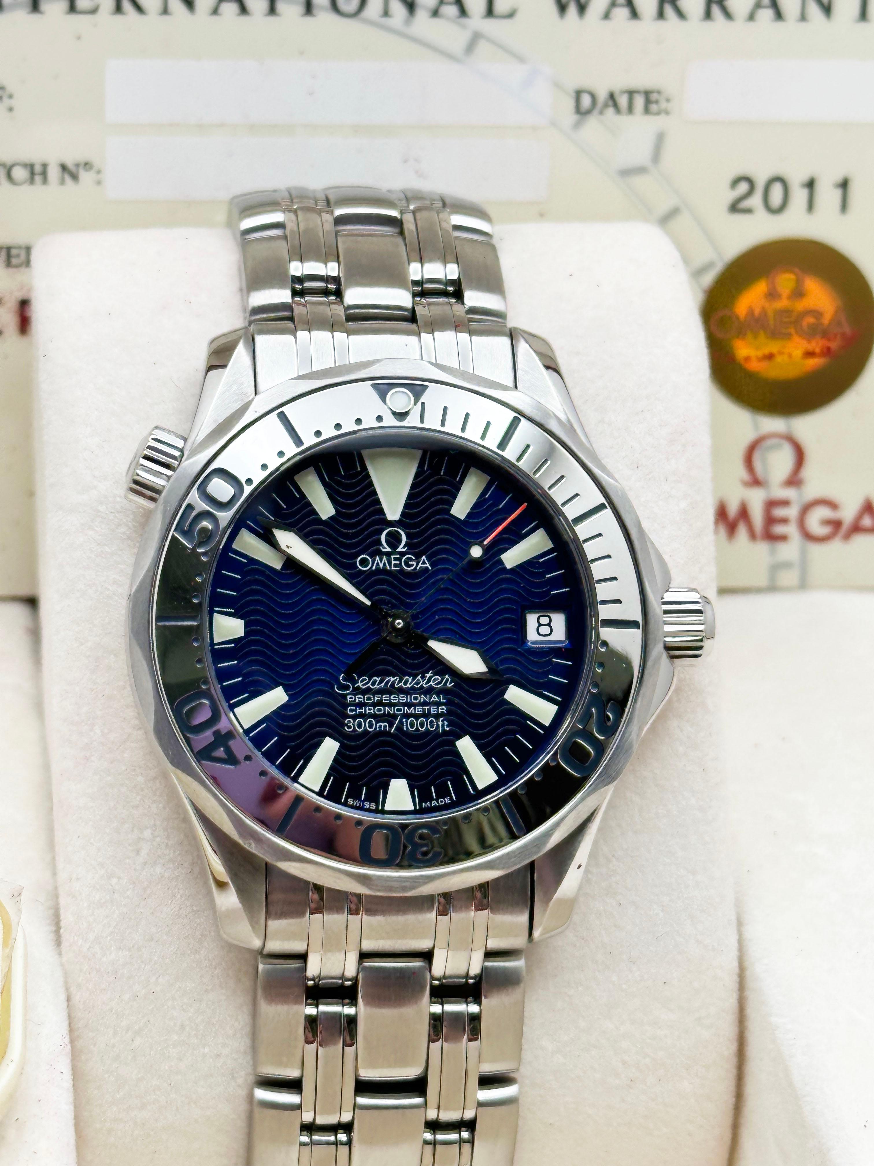 Omega 2053.80.00 Seamaster Blaues Zifferblatt Edelstahl-Kastenpapier mit blauem Zifferblatt 1