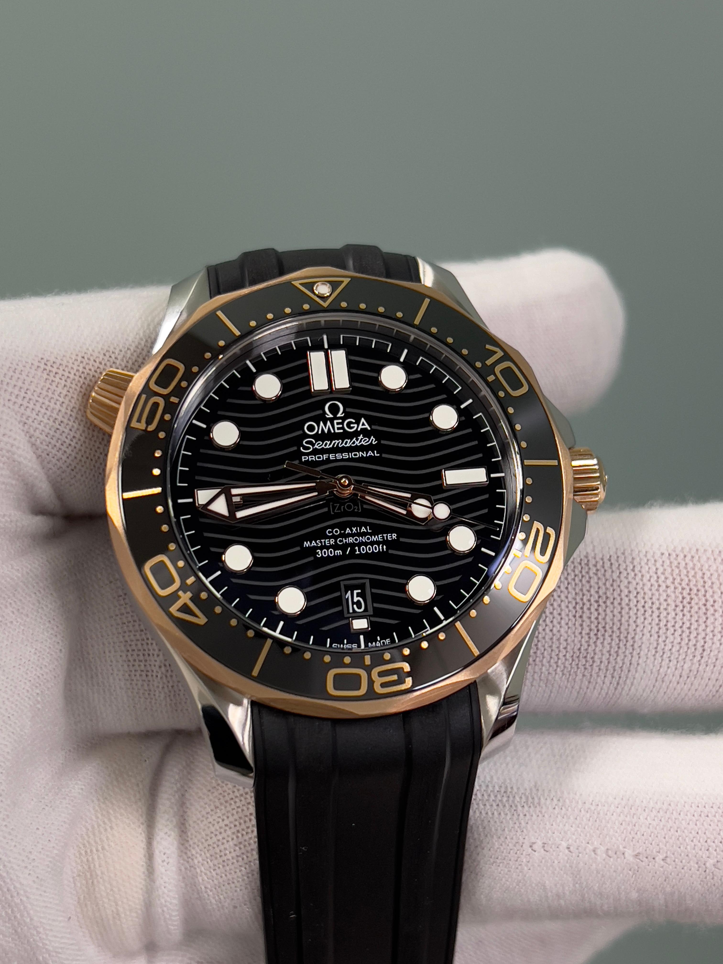 Omega Seamaster Diver 300M 210.22.42.20.01.002 Oro rosa de 18 quilates Acero inoxidable 5