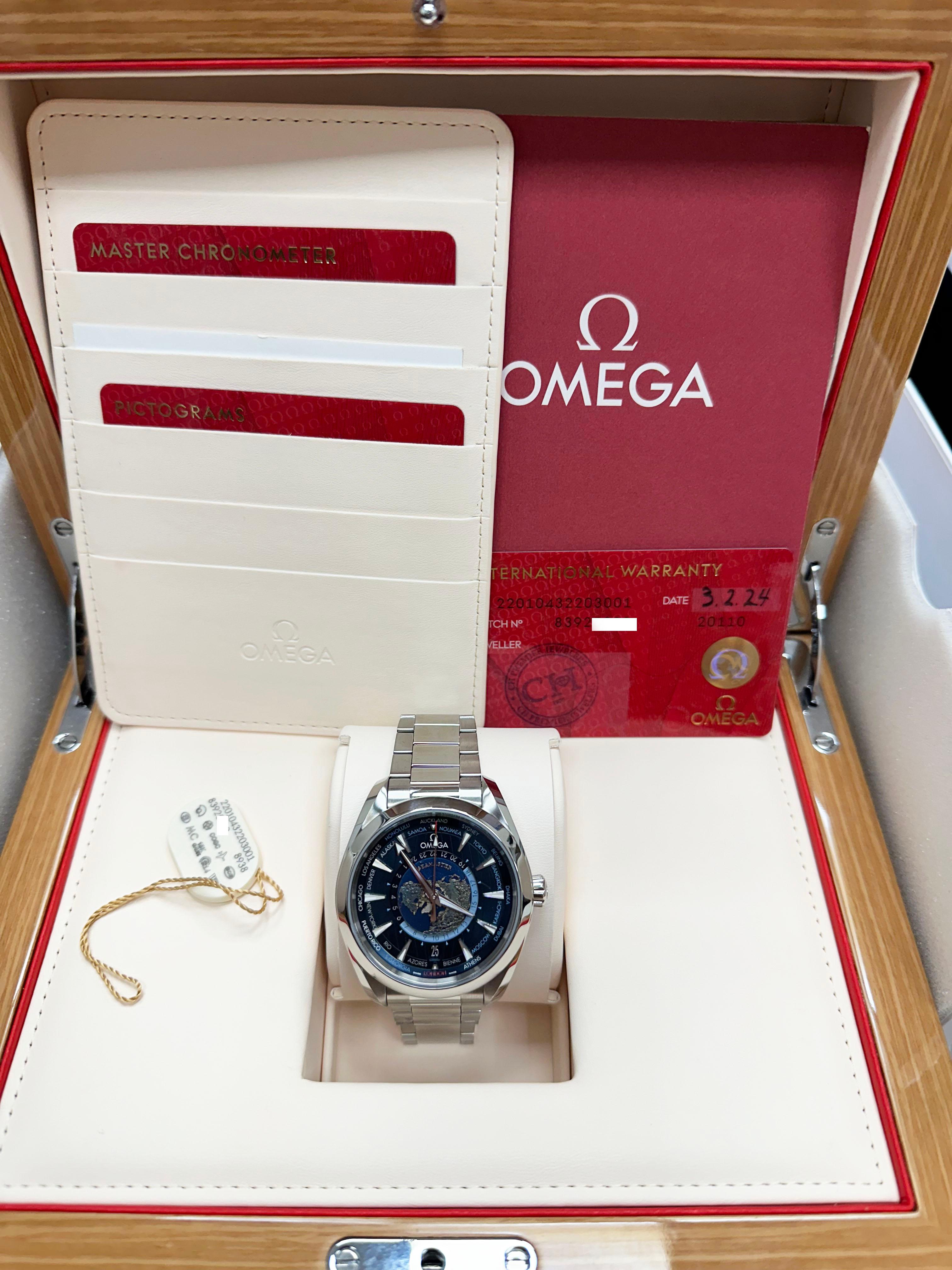 Stilnummer: 220.10.43.22.03.001


Jahr: 2024

 

Modell: Seamaster Aqua Terra 

 

MATERIAL des Gehäuses: Rostfreier Stahl 

 

Band: Rostfreier Stahl 

 

Lünette: Edelstahl 

 

Zifferblatt: Blau 

 

Gesicht: Saphirglas 

 

Gehäusegröße: 43mm

