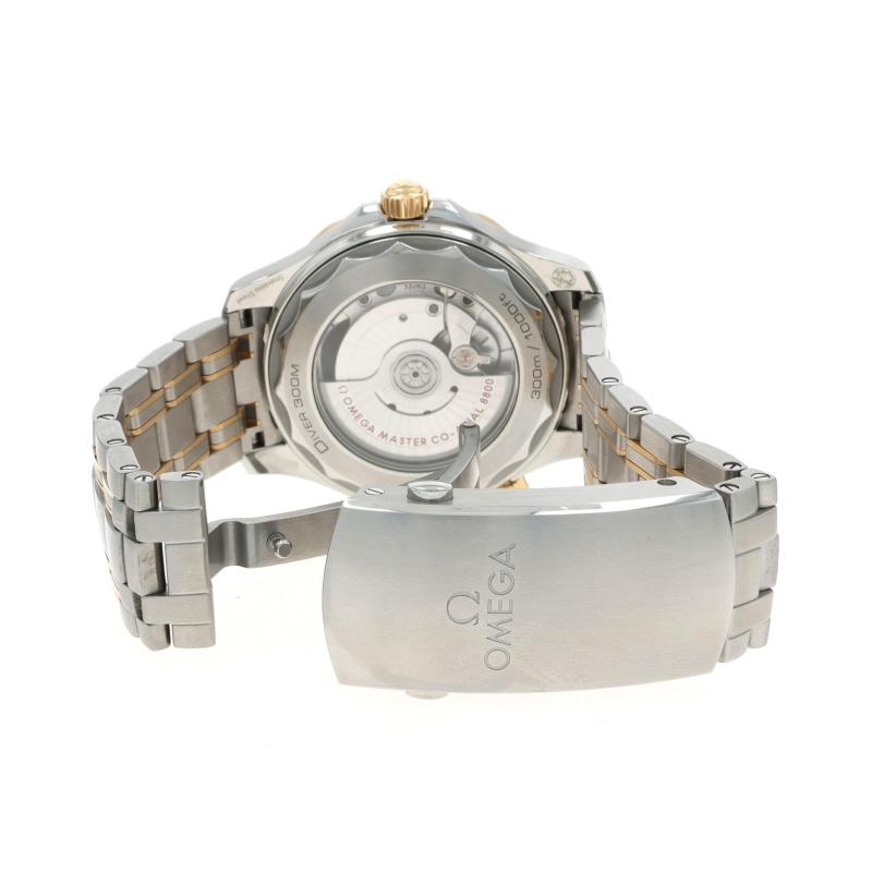 Reloj de hombre Omega 300M Seamaster Diver 21020422003001 Inoxidable y Oro 18k Auto en venta 1