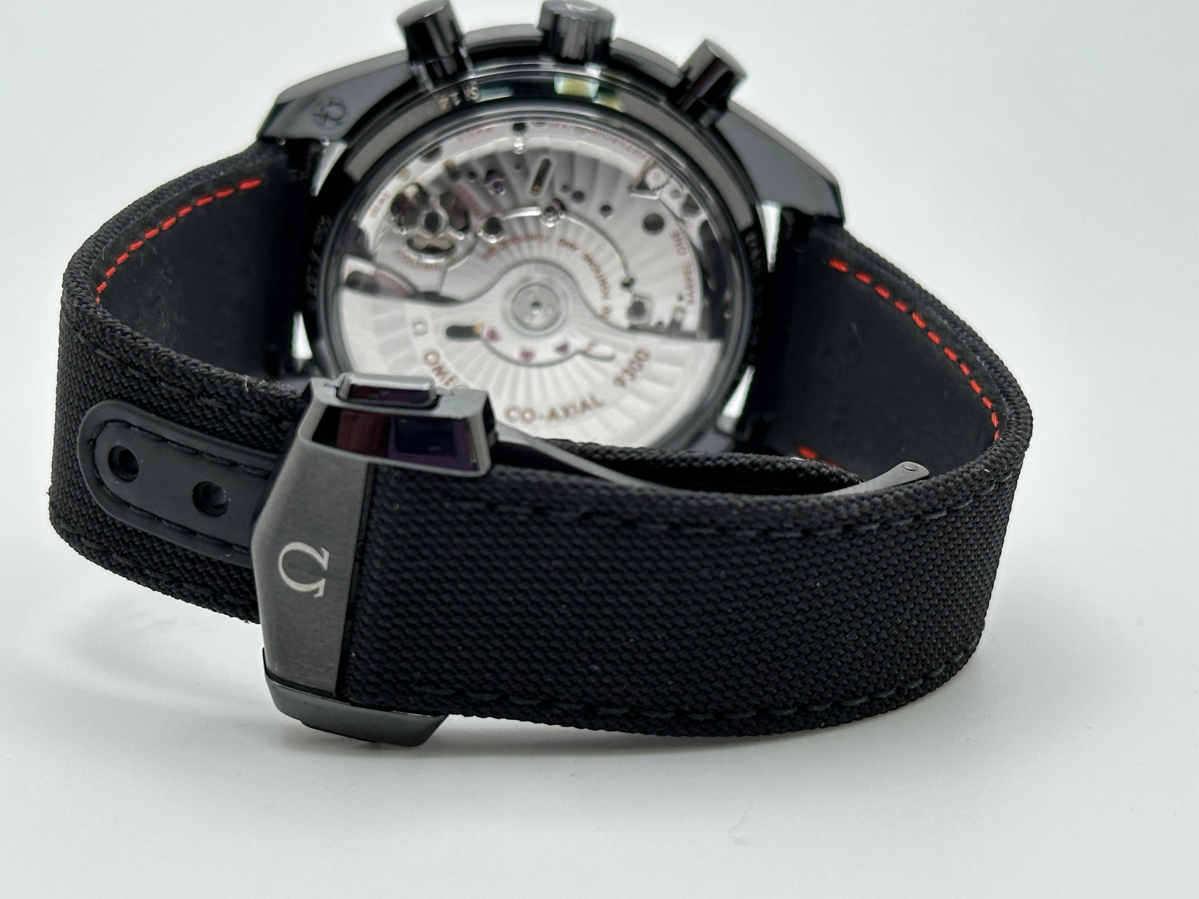 Omega 311.92.44.51.01.007 Speedmaster Dark Side of the Moon Ceramic Box Paper 2