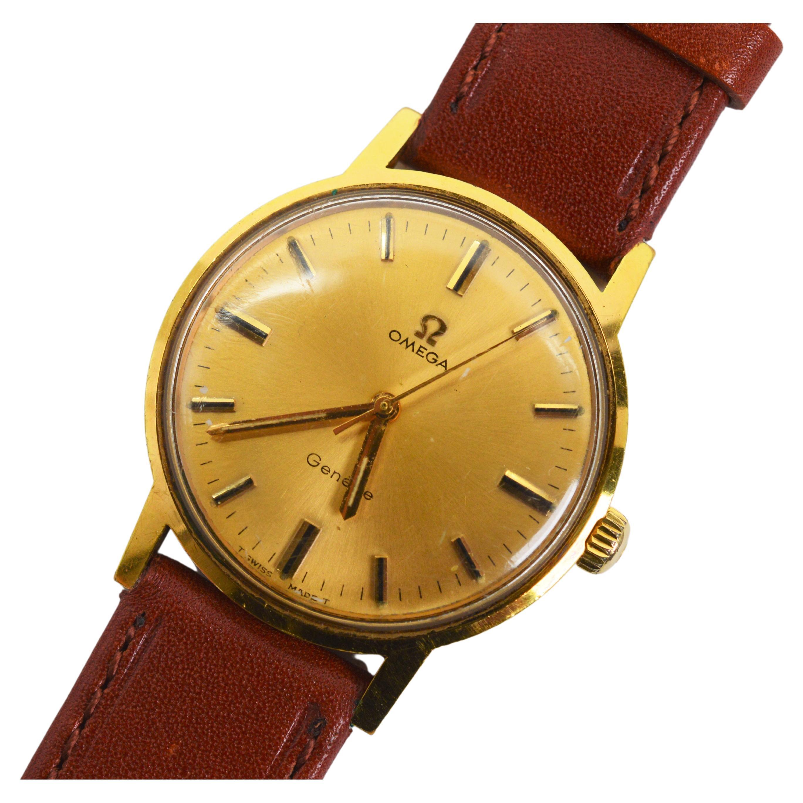 Omega 601 Gold Top Steel Montre-bracelet suisse pour hommes