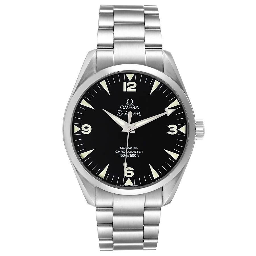 Omega Aqua Terra Railmaster Co-Axial Stahl Herrenuhr 2502.52.00. Automatischer Chronometer mit Co-Axial Hemmung und rhodinierter Oberfläche. Rundes Edelstahlgehäuse mit einem Durchmesser von 42.0 mm. Ausstellung Gehäuseboden. Lünette aus rostfreiem