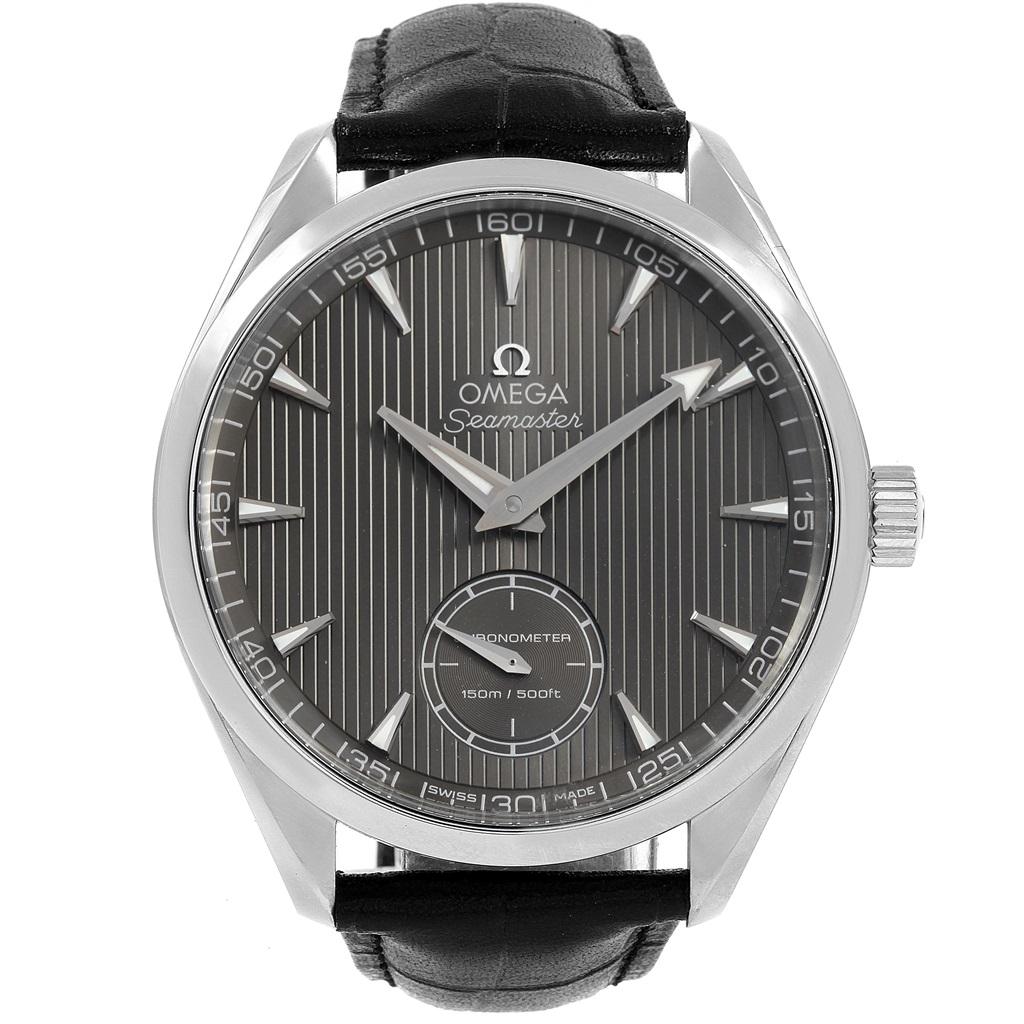Omega Aqua Terra Railmaster XXL Teak Dial Watch 231.13.49.10.06.001. Manual-winding movement. Stainless steel round case 49.2 mm in diameter. Exhibition case back. Stainless steel fixed bezel. Scratch resistant sapphire crystal. Grey teak dial with