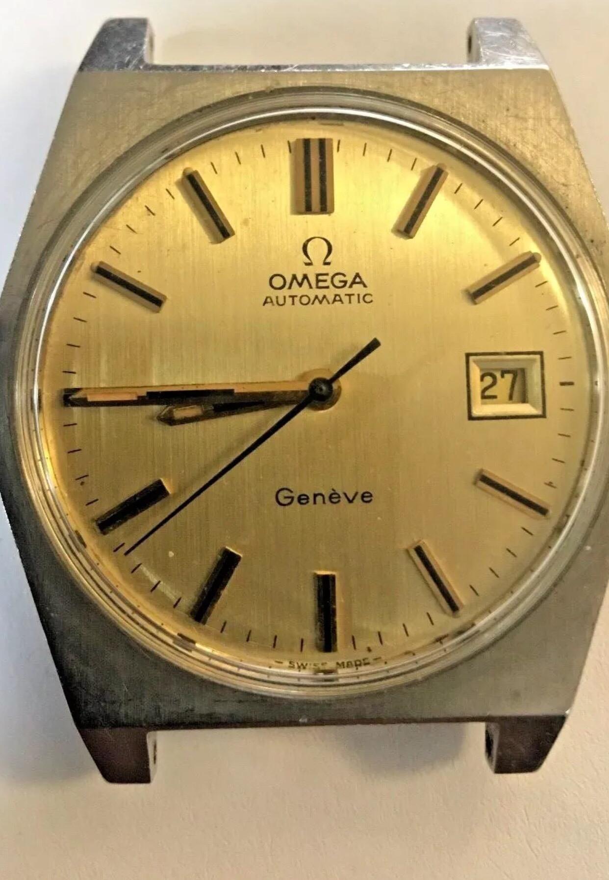 
Here we have for sale an Omega  Geneve automatic men´s watch. Circa 1970´s. Gold tone dial with gold and black  tone applied markers. Gold and black tone hands and a black sweep seconds hand. Acrylic crystal glass. Signed crown with Omega logo.