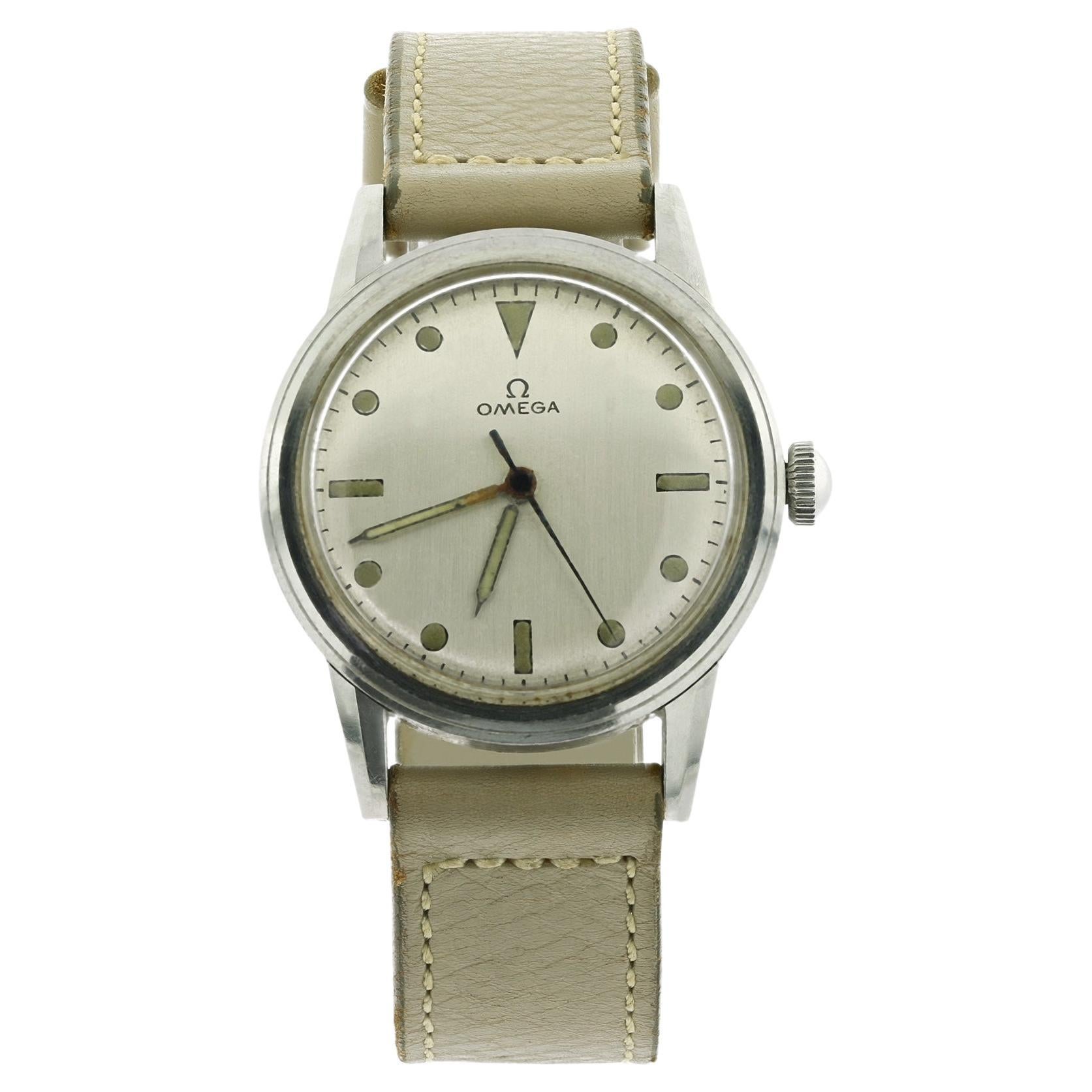 OMEGA Automatic Self-Winding Cal.501 Off White,  Leather Wristwatch, Circa 1960