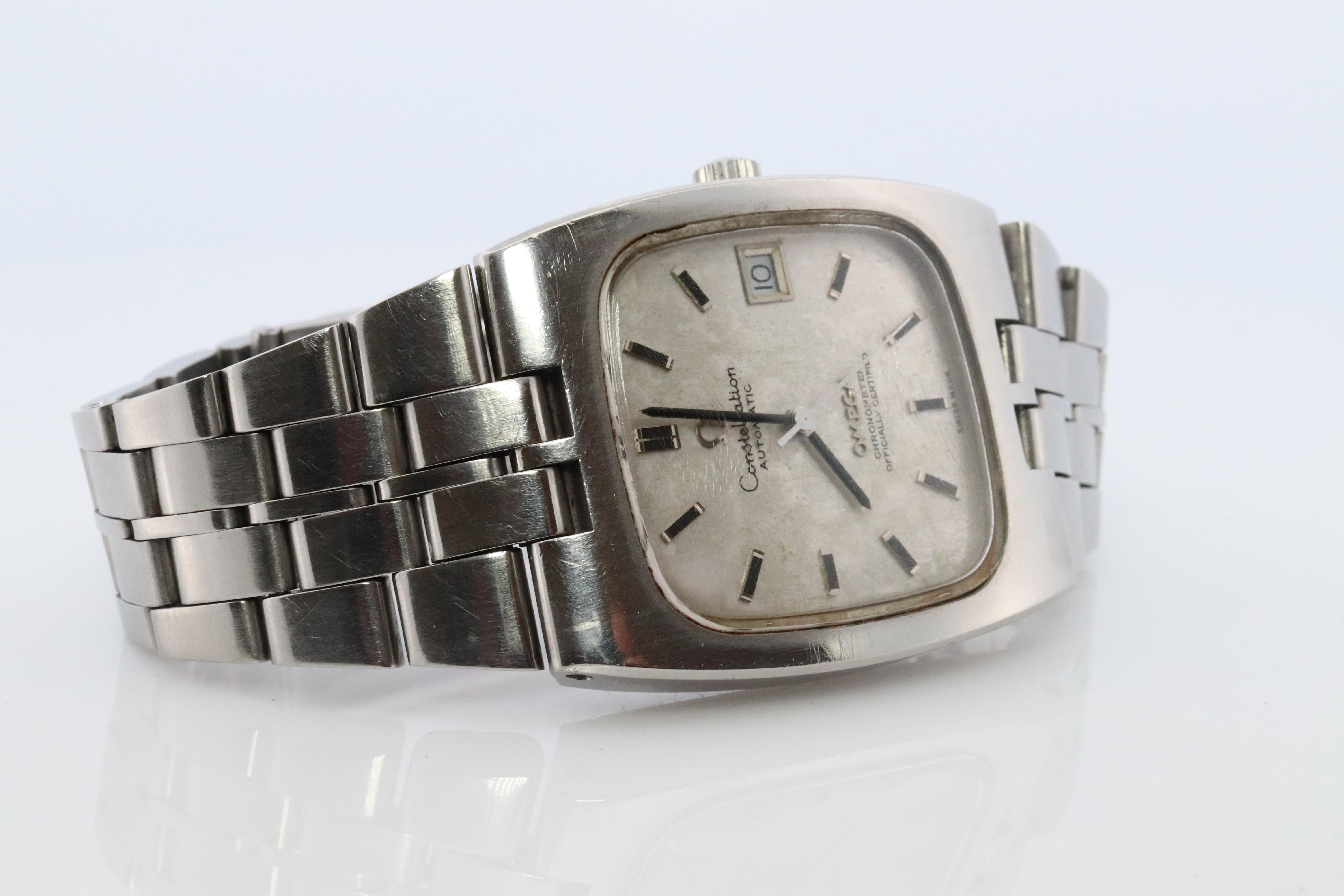 OMEGA Automatic Watch. Omega Constellation Chronometer Mens Watch. In Good Condition For Sale In Port Charlotte, FL