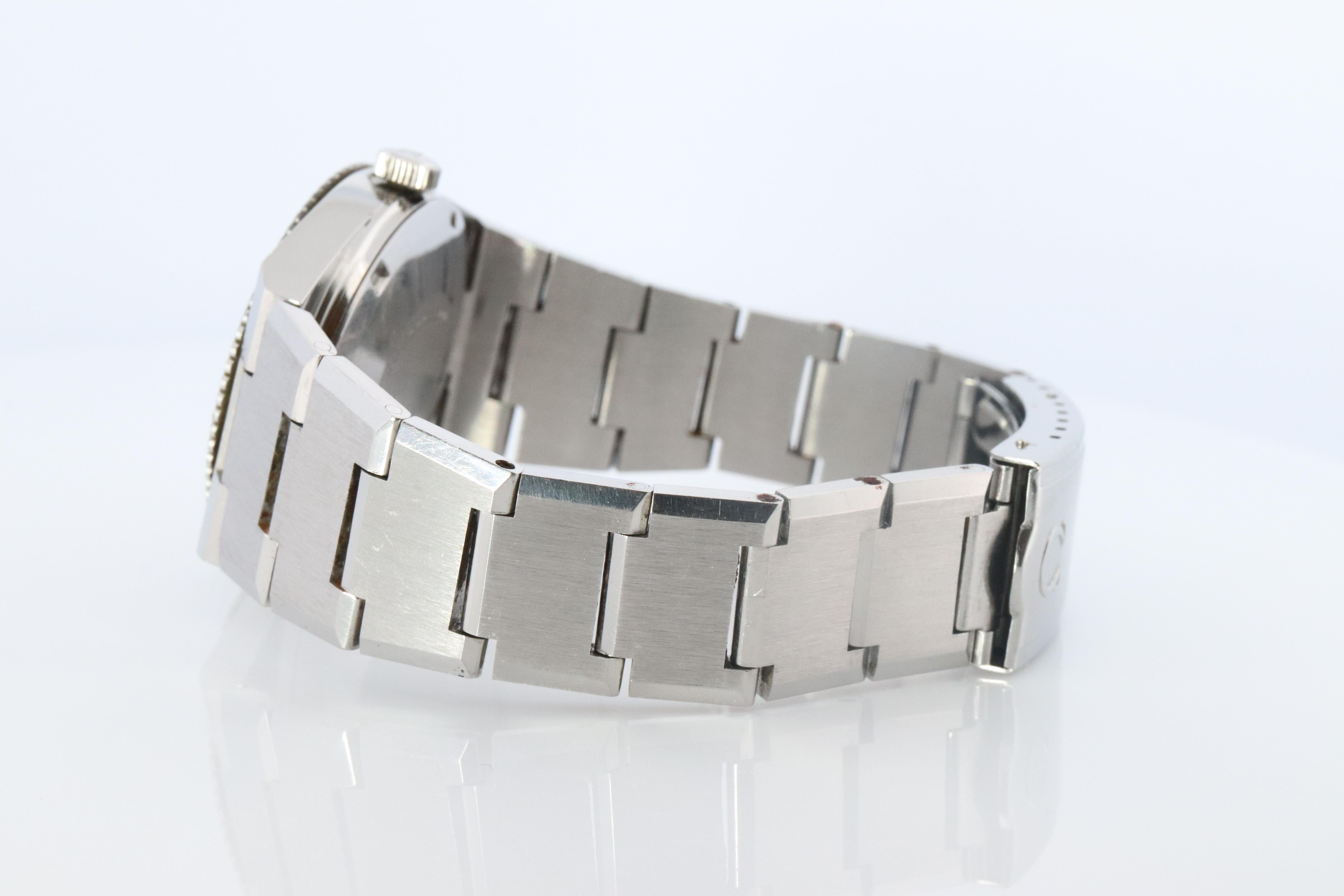 OMEGA Automatic Watch. Omega Geneve Submariner 1