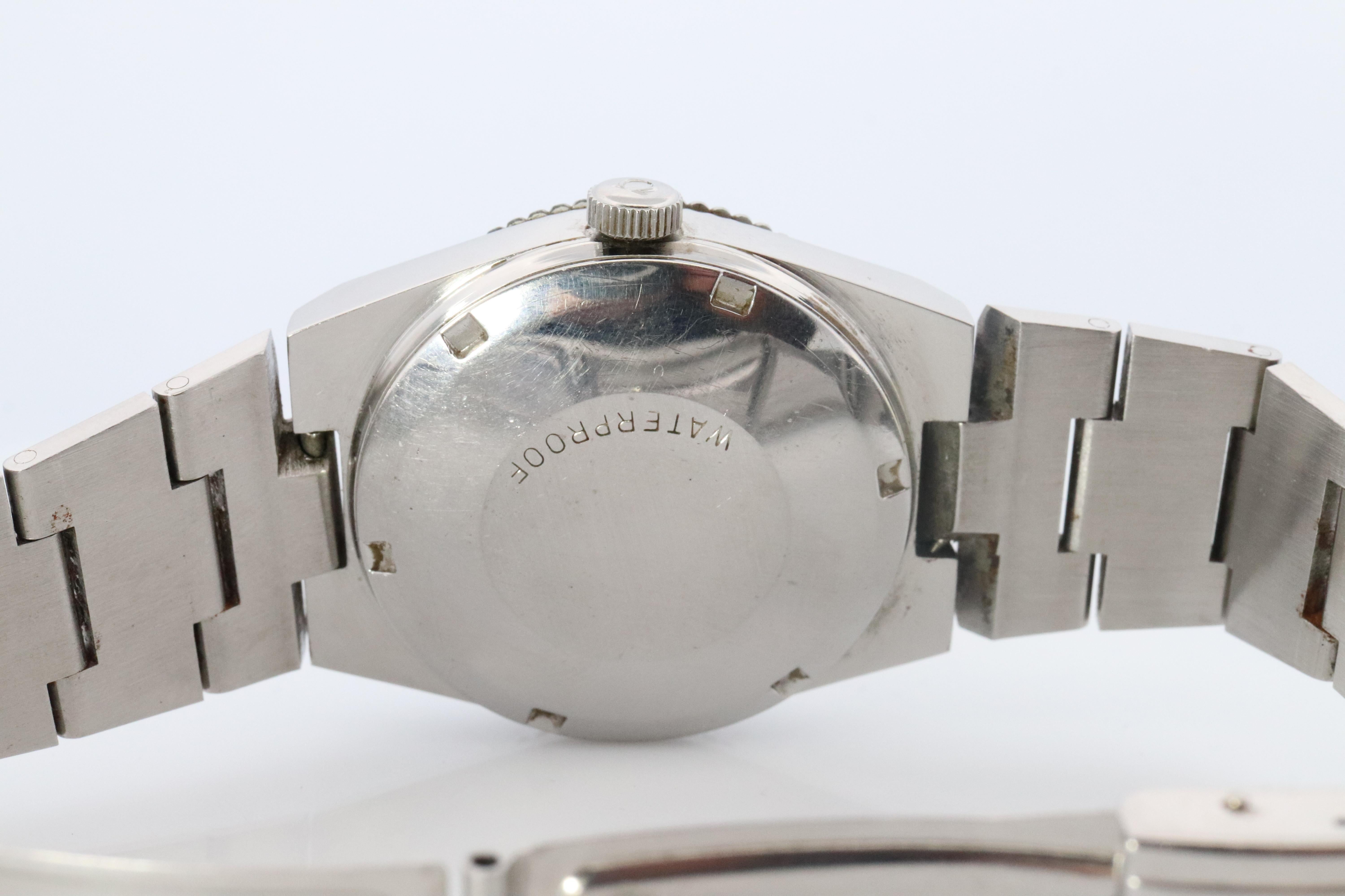 OMEGA Automatic Watch. Omega Geneve Submariner 4