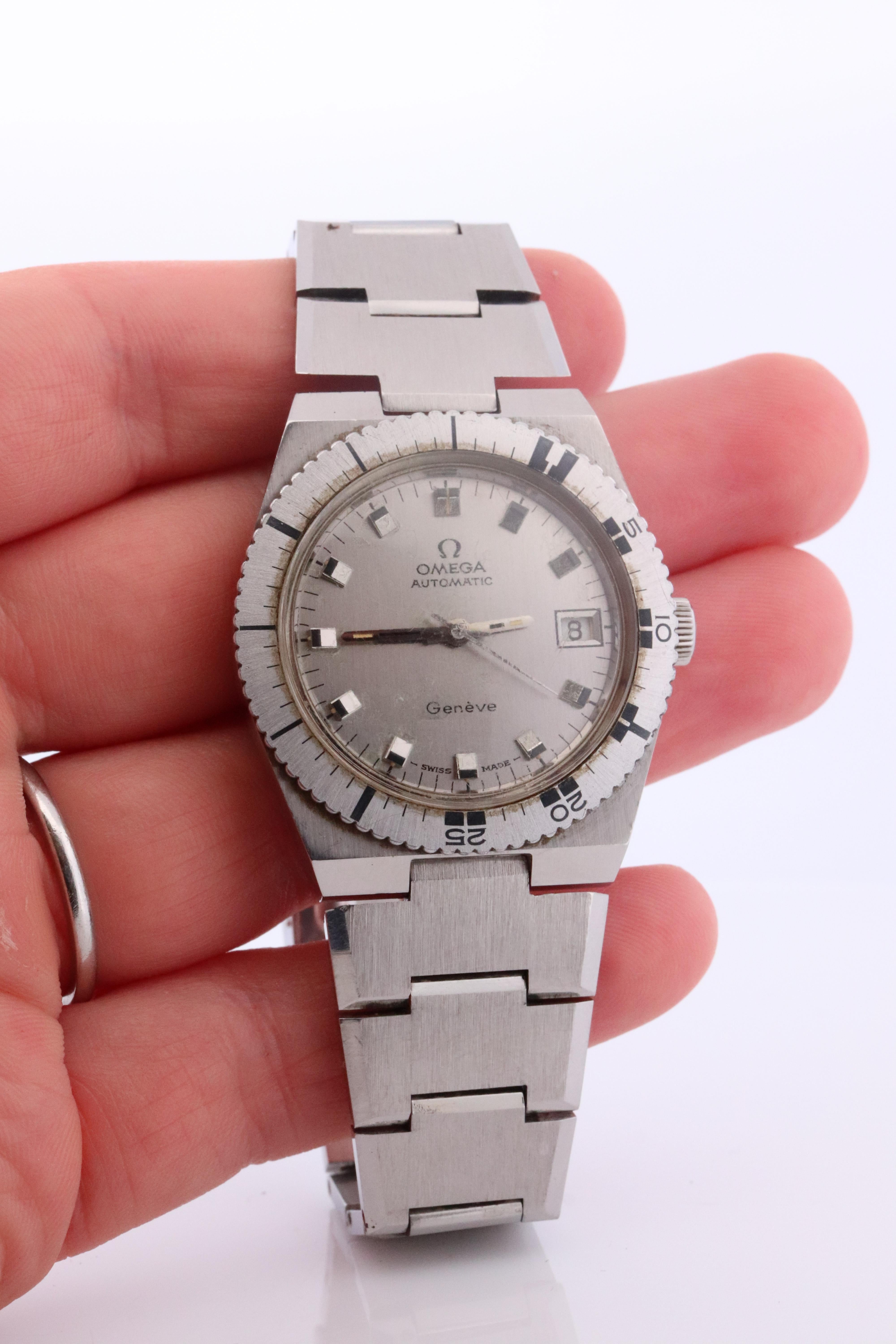 OMEGA Automatic Watch. Omega Geneve Submariner 5
