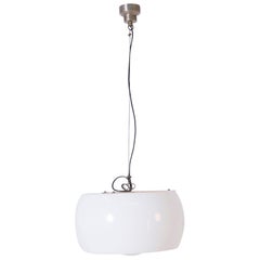 Grande lampe suspendue blanche "Omega" de Vico Magistretti pour Artemide, années 1962