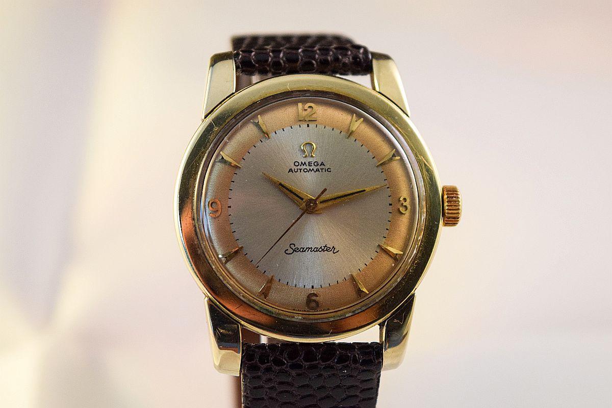 Omega sea master Vintage Bumper automatic Solid gold bezel and the case is capped with a solid gold cap.
Much sought after 1954 vintage Omega 