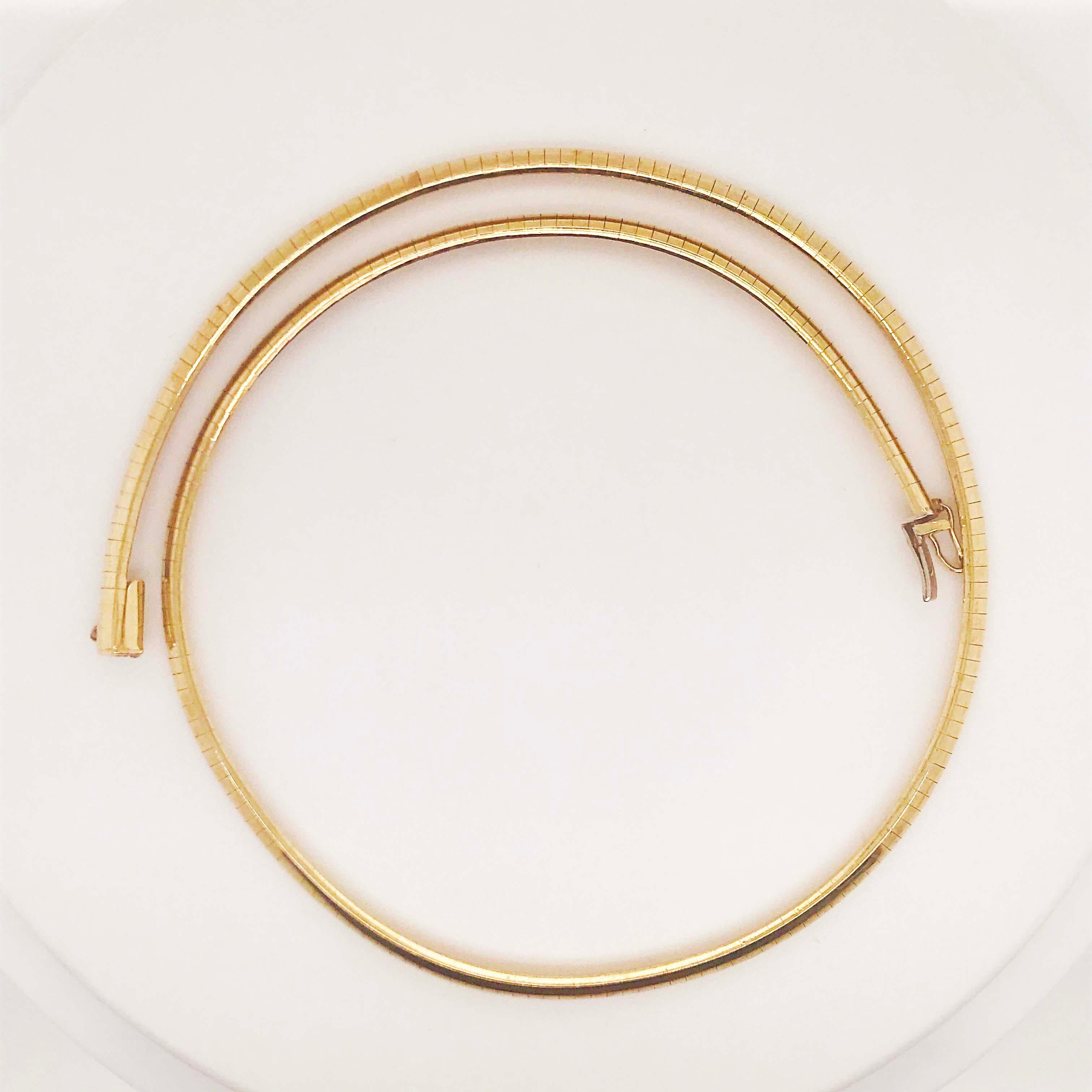 Modernist Omega Choker Chain Necklace in Solid 10 Karat Yellow Gold