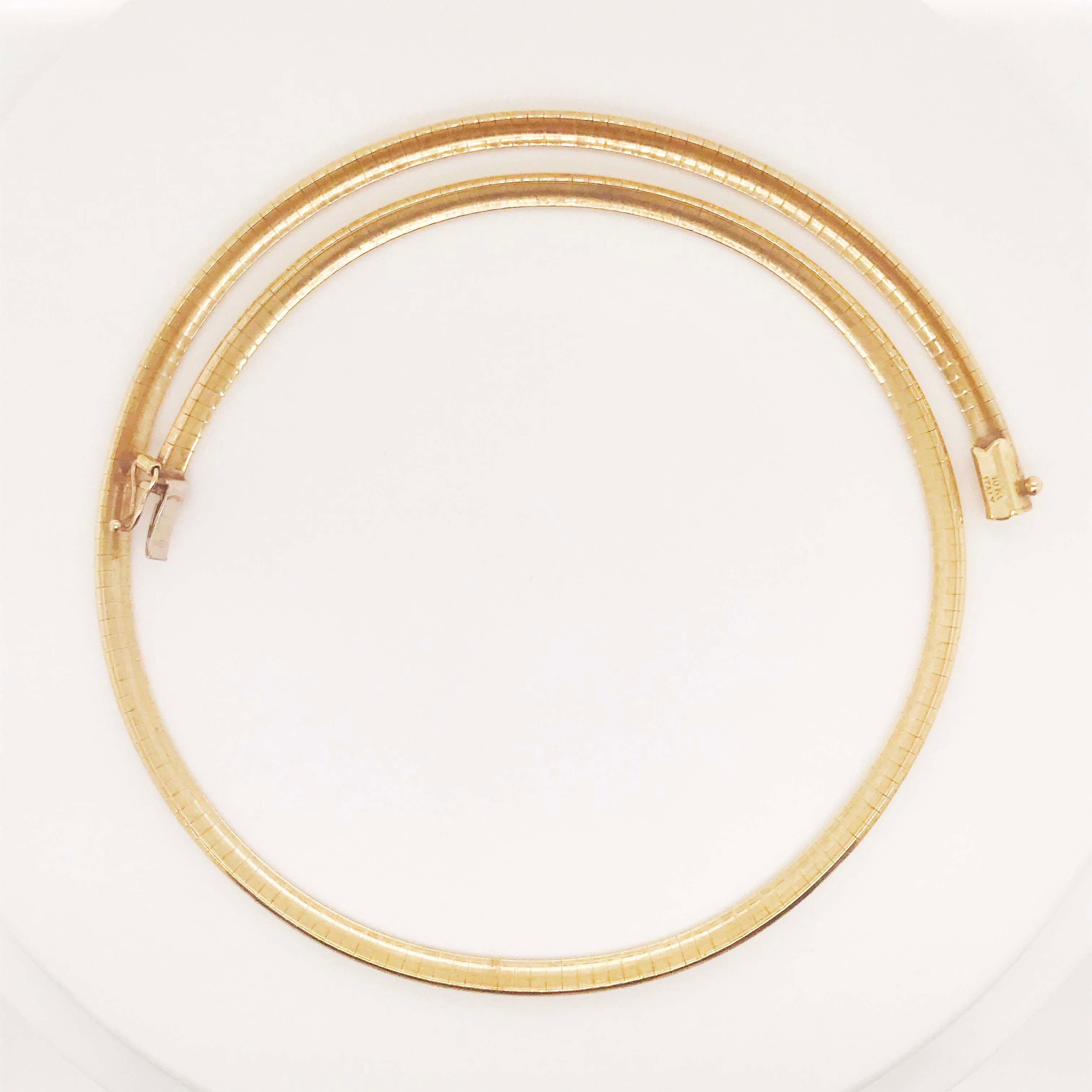 Omega Choker Chain Necklace in Solid 10 Karat Yellow Gold 1