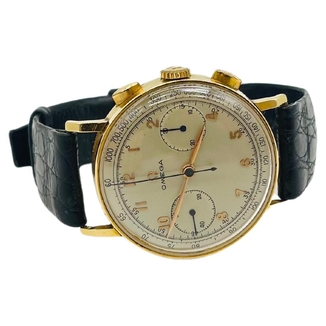 Omega Montre-bracelet chorégraphiée vintage en or 18 carats cal.33.3 1950 en vente 7