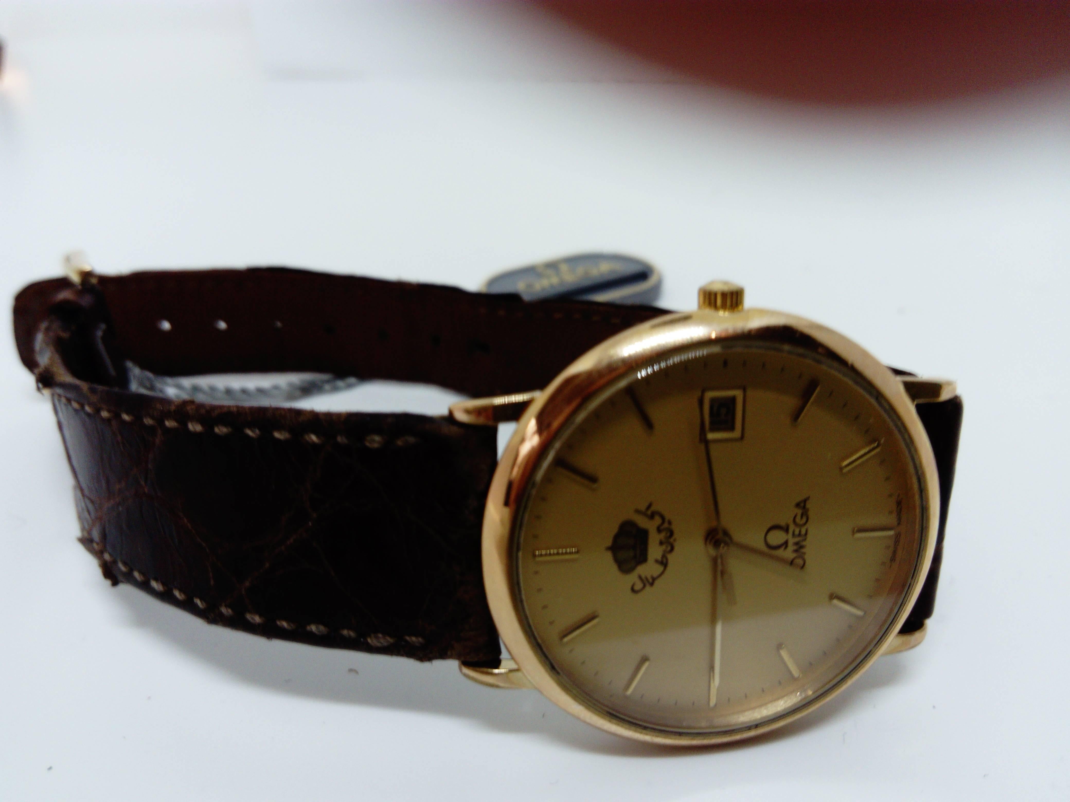 Omega City Golden Quartz Wristwatch 3