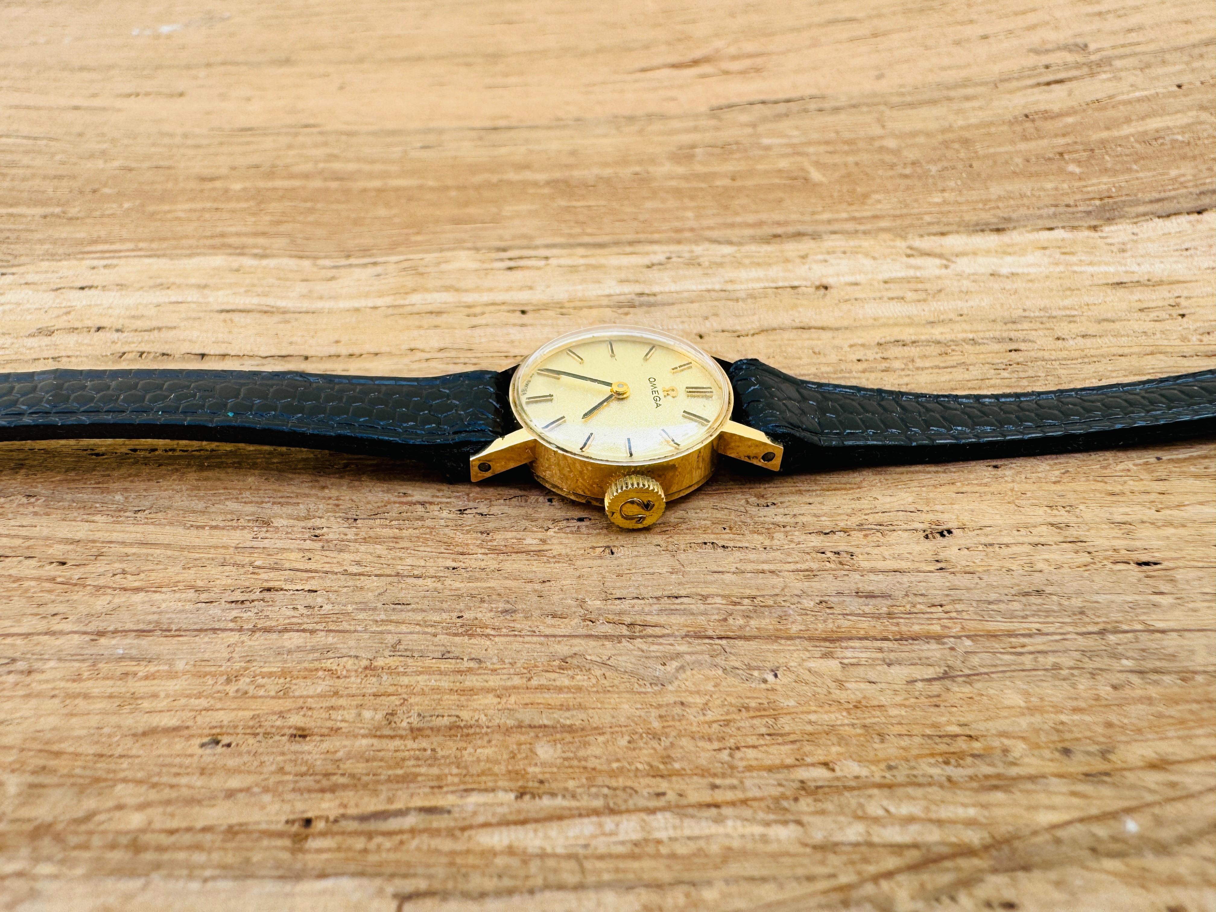 Omega Classic 5115642 Vintage 9k Gold Cal 485 Damenuhr im Angebot 2