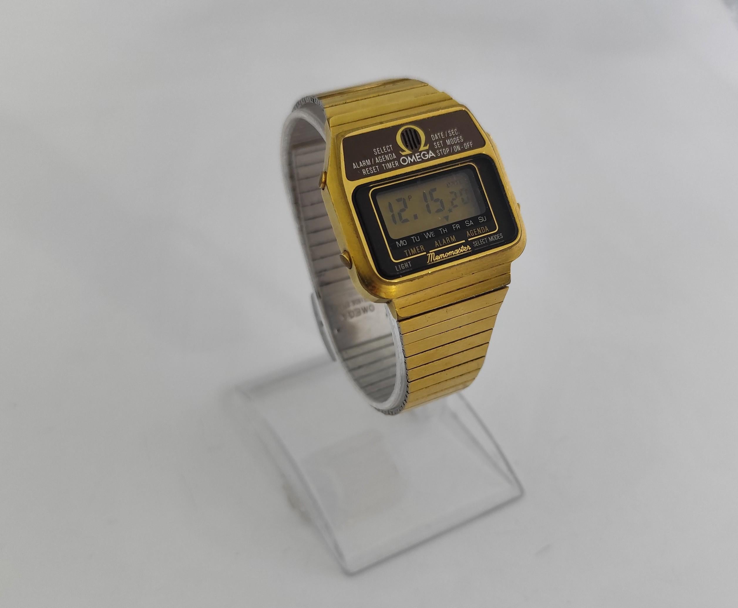 Omega Classic Excellent Vintage Memomaster 1632 gold plated quartz LCD Digital C For Sale 13