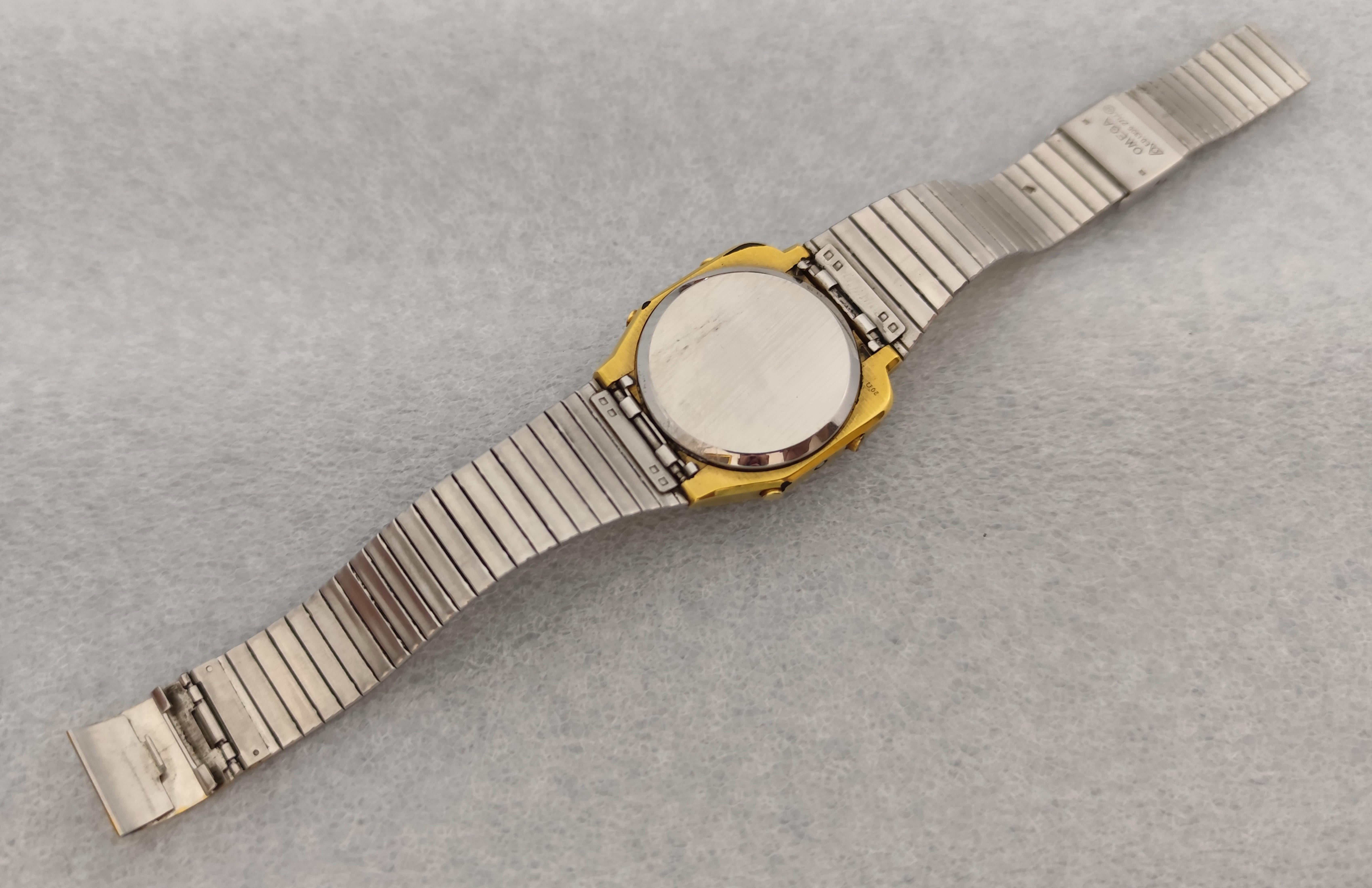 Omega Classic Excellent Vintage Memomaster 1632 gold plated quartz LCD Digital C For Sale 3