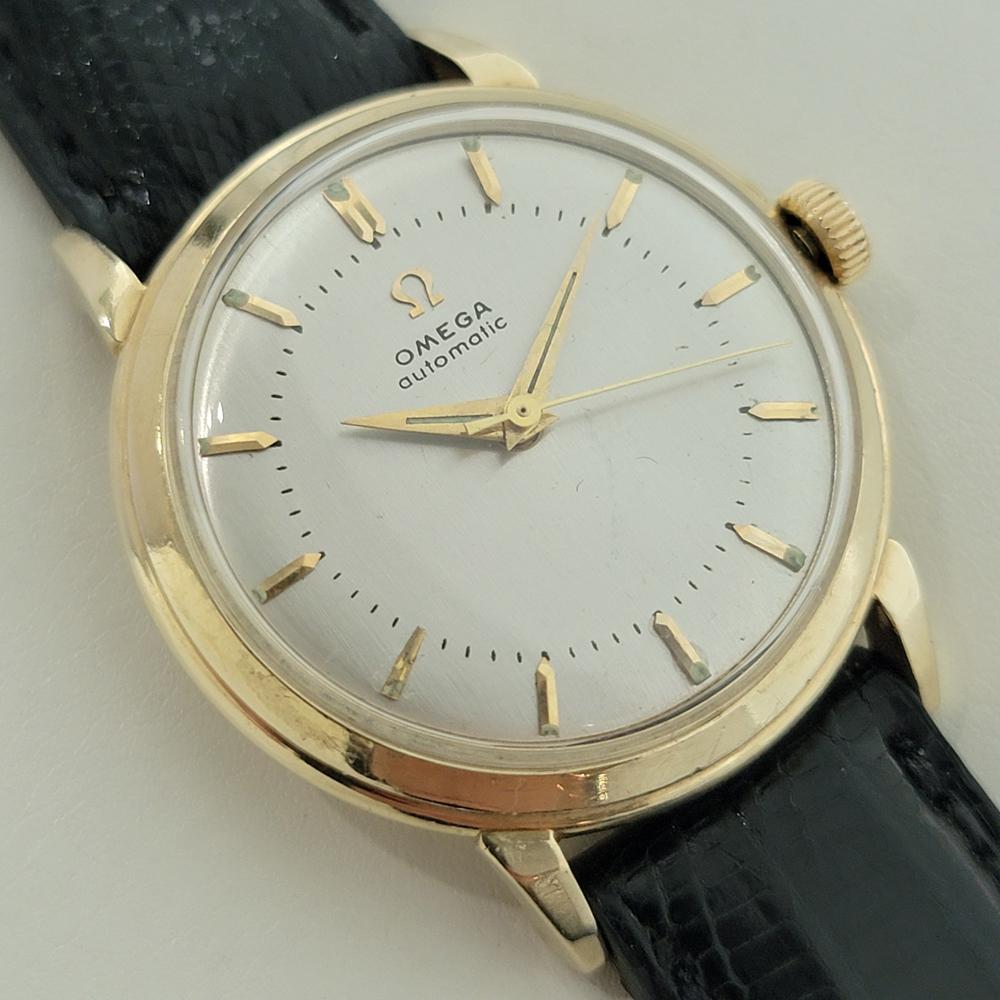 Omega Collection GX6525 34mm 14k Solid Gold Mens Automatic 1950s Vintage RA579 In Excellent Condition For Sale In Beverly Hills, CA