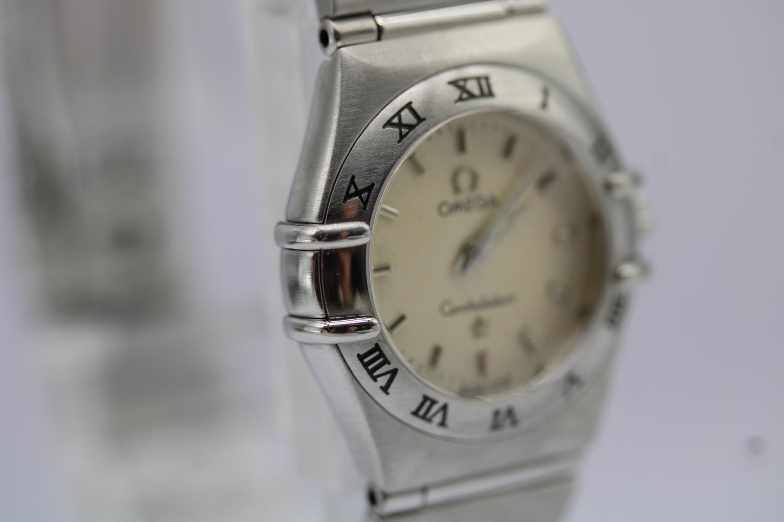 Omega Constellation 1562.30.00 - Mini quarzo da donna  22,5 mm con cassa Omega in vendita 2