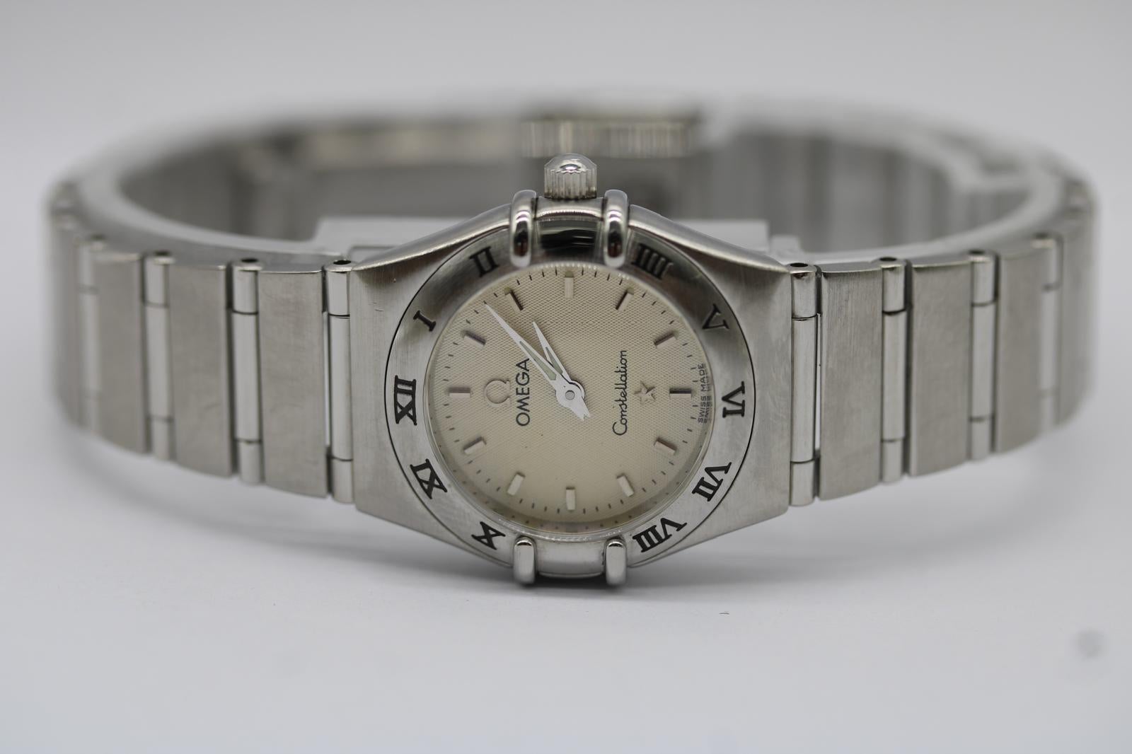 Omega Constellation 1562.30.00 - Mini quarzo da donna  22,5 mm con cassa Omega in vendita 3