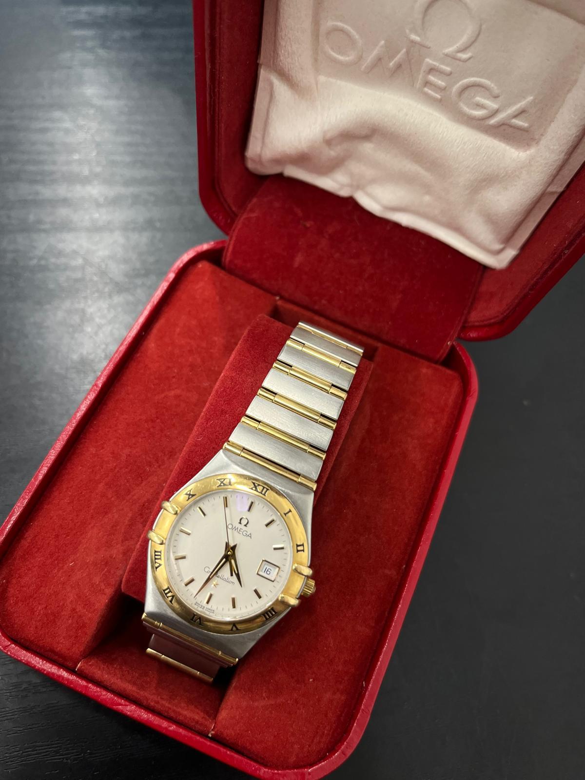 Iconic and instantly recognizable, the Omega Constellation blends Swiss precision with timeless style.  This unisex model features a sophisticated two-tone design, combining 18ct yellow gold and stainless steel for a luxurious yet versatile