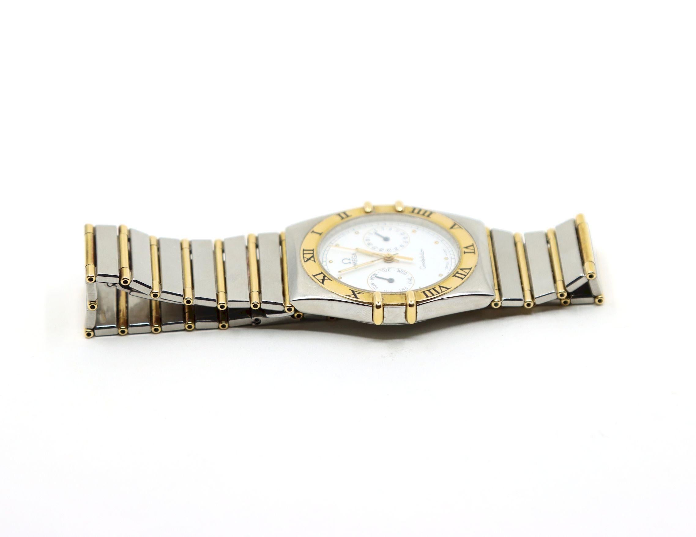Montre à quartz Omega Constellation en or 18K et acier inoxydable en vente 4