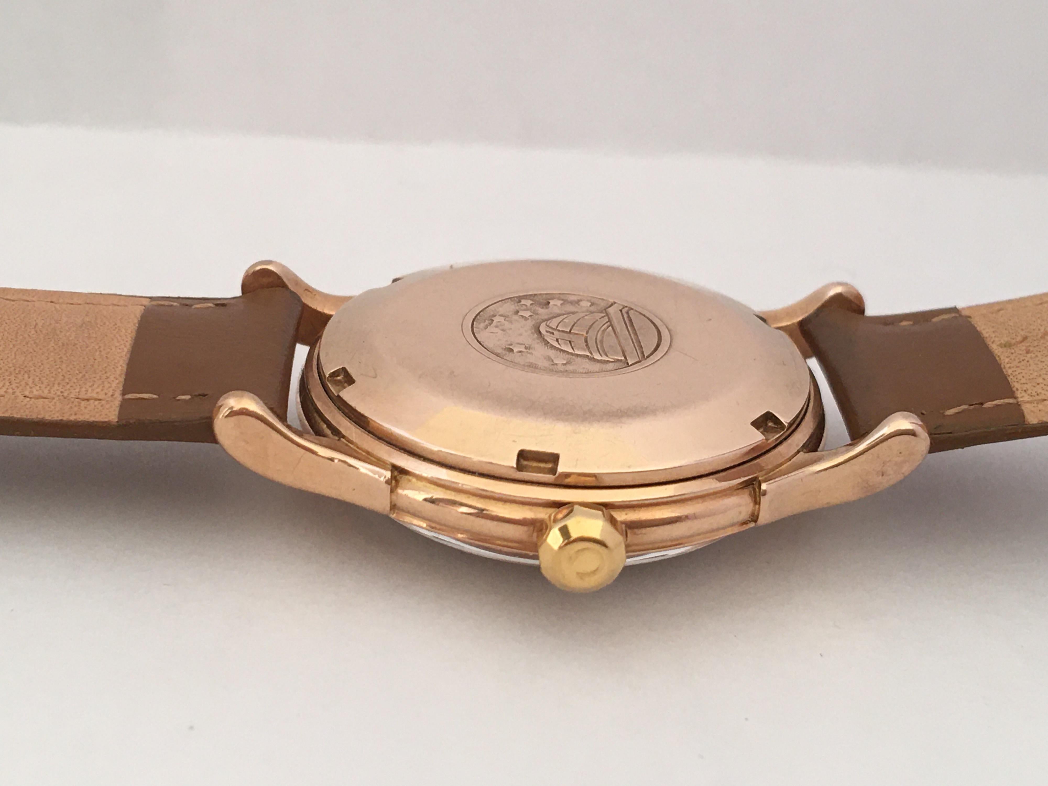 Women's or Men's Omega Constellation 18 Karat Rose Gold Gents Vintage Automatic Watch 1958