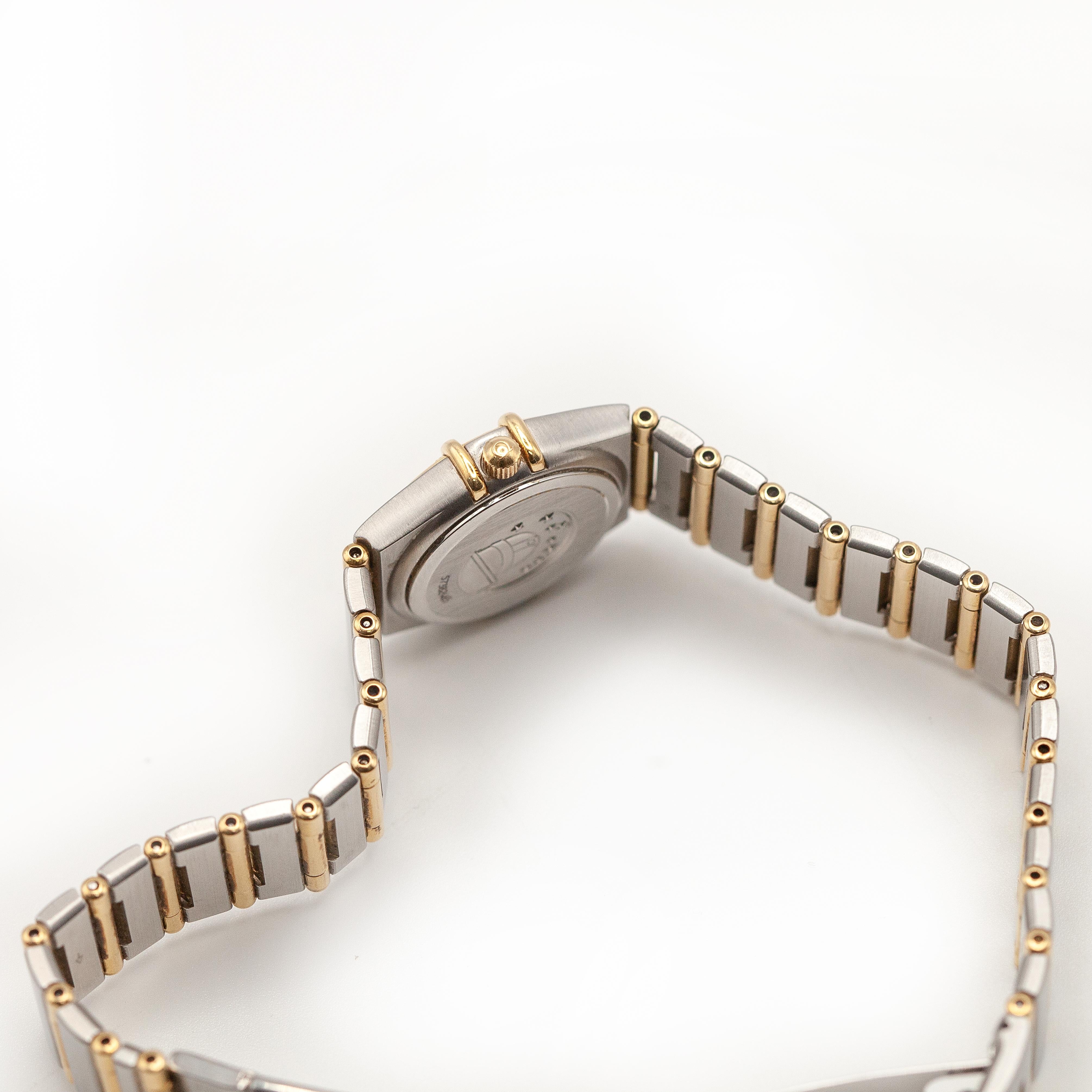 Montre pour dames Omega Constellation en or jaune 18K et acier inoxydable avec diamants en vente 5
