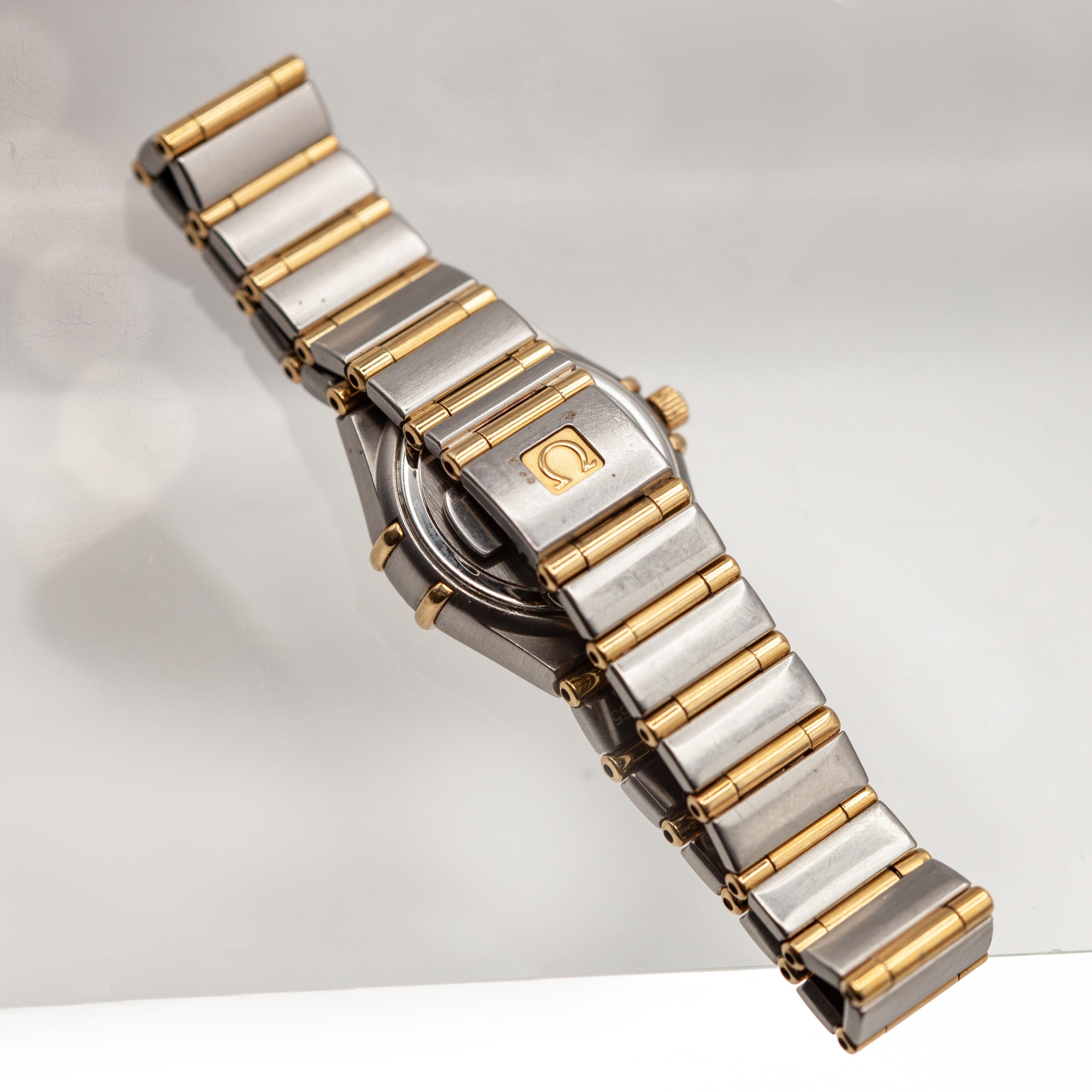Montre pour dames Omega Constellation en or jaune 18K et acier inoxydable avec diamants Pour femmes en vente