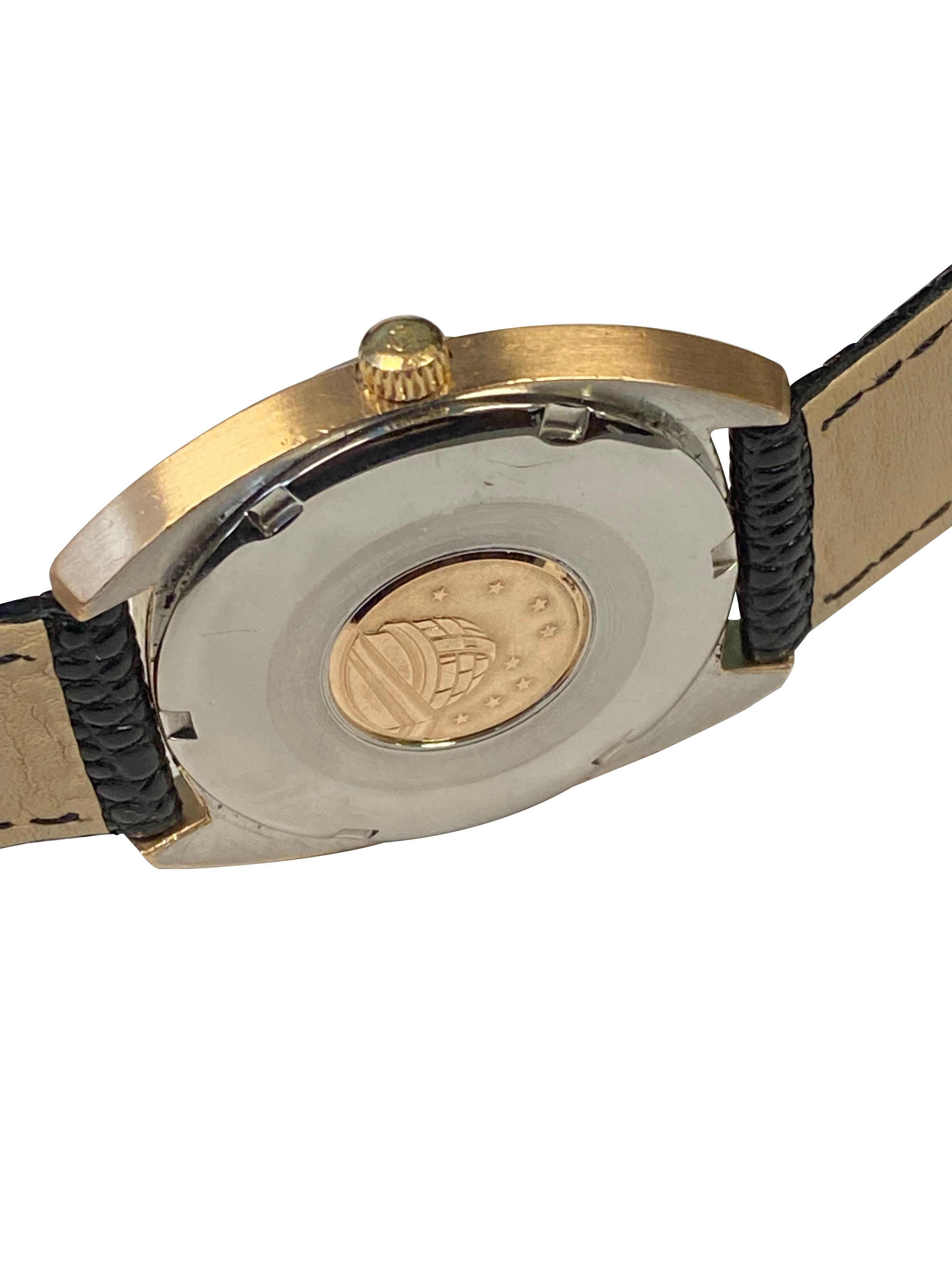 Omega Constellation 1960er Jahre Roségold und Stahl Automatik-Armbanduhr im Zustand „Hervorragend“ im Angebot in Chicago, IL