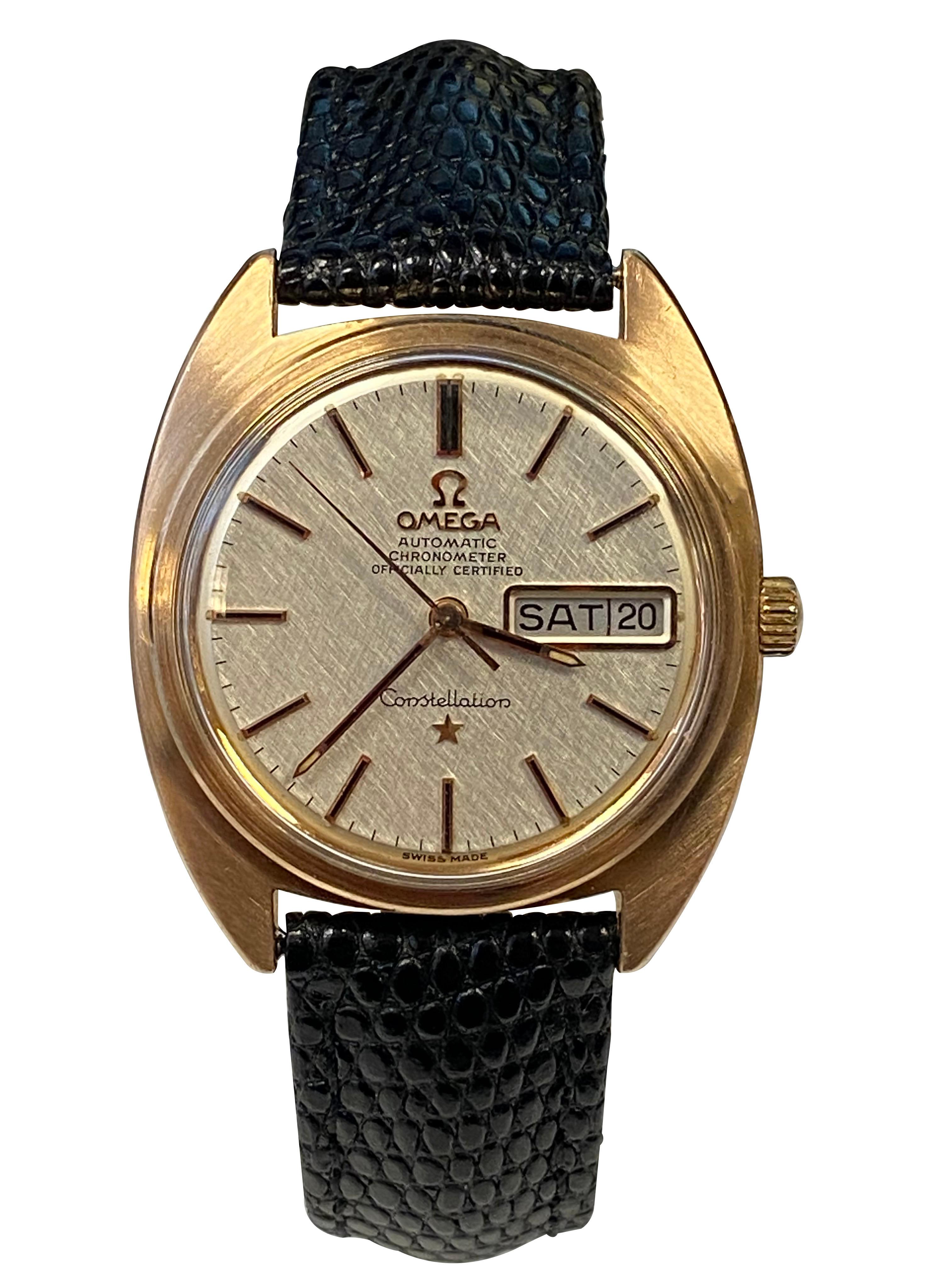 Omega Constellation, montre-bracelet automatique des années 1960 en or rose et acier Unisexe en vente