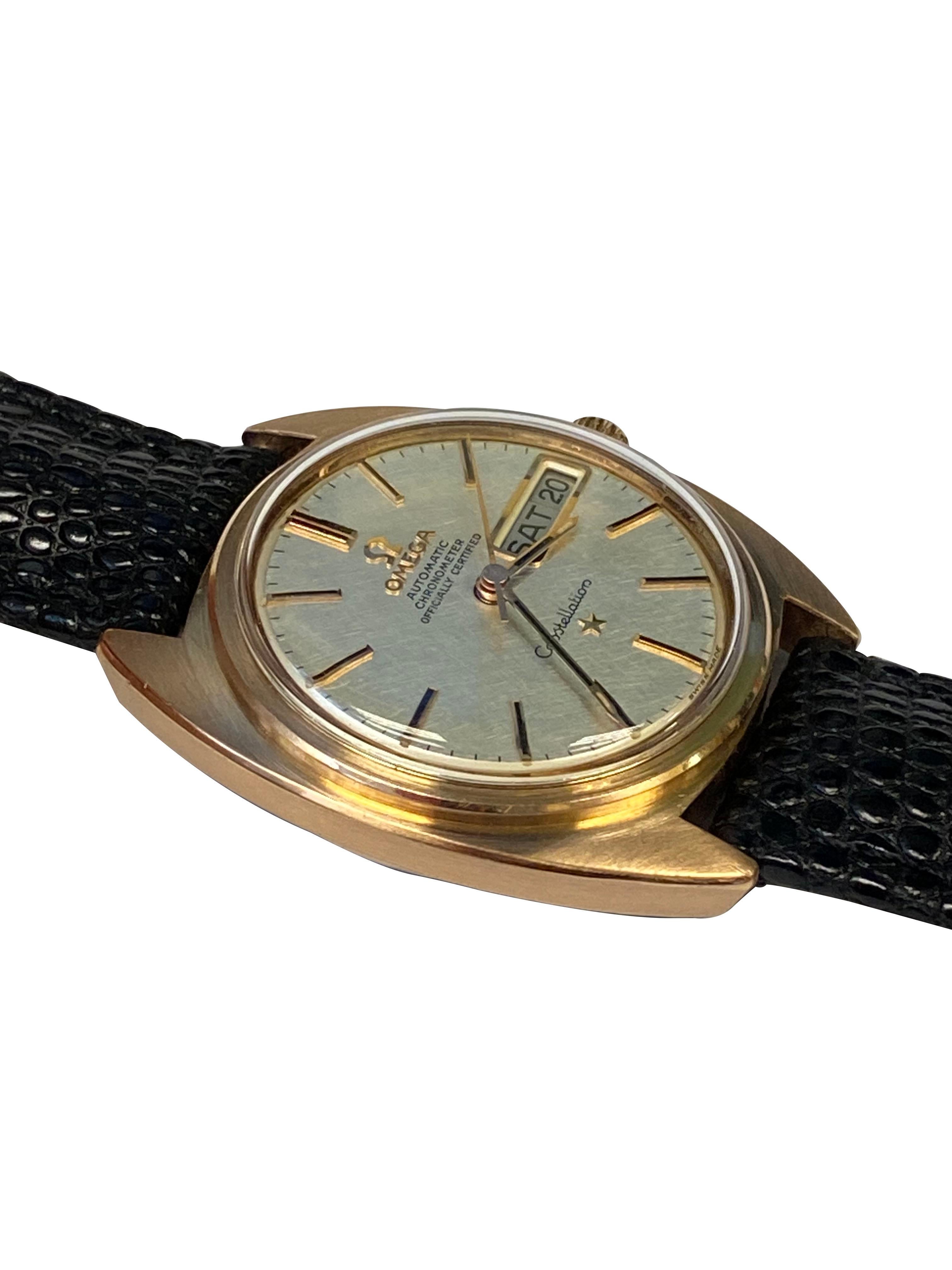 Omega Constellation 1960er Jahre Roségold und Stahl Automatik-Armbanduhr im Angebot 1