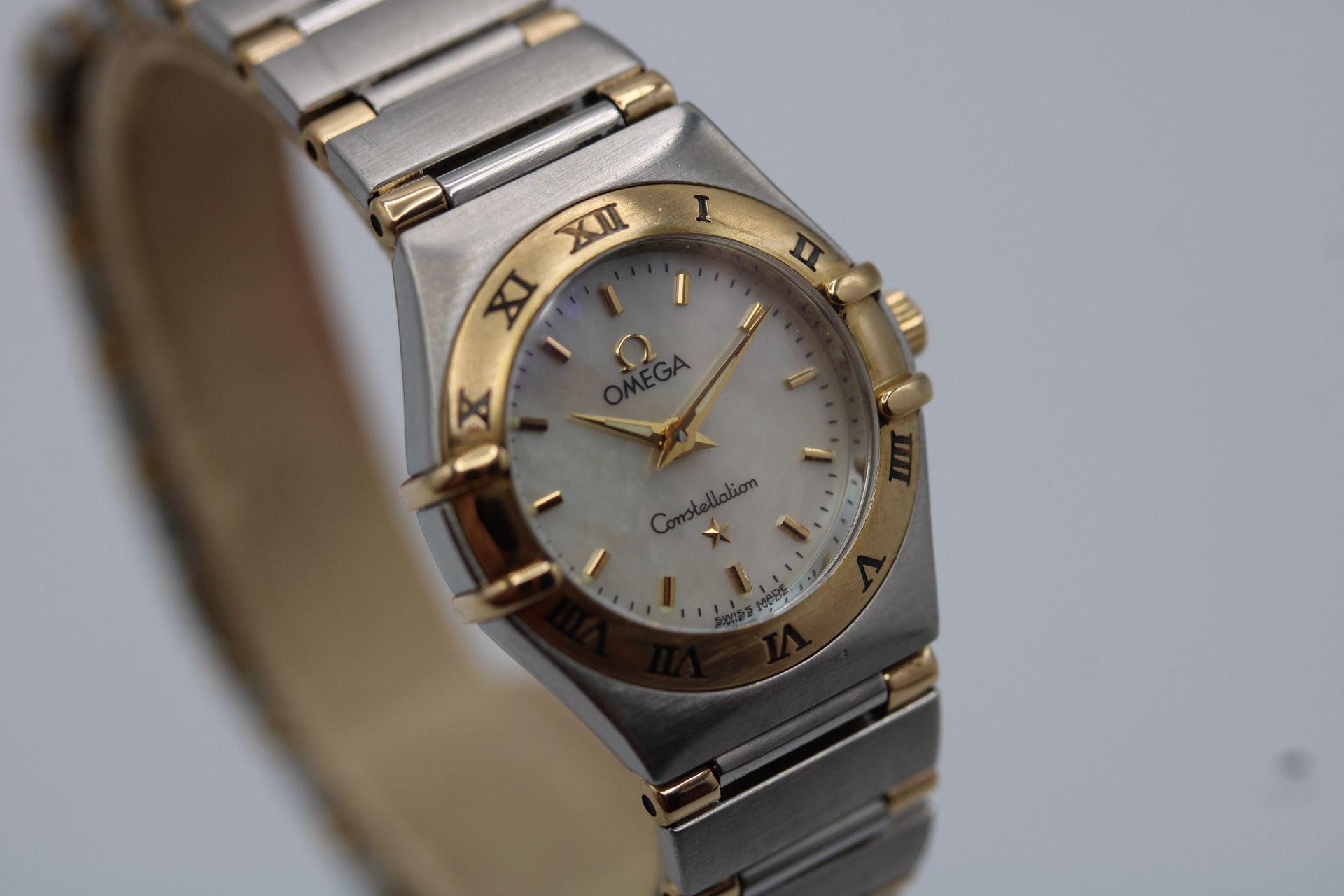 Omega Constellation 23mm - Acero y Oro  Esfera de nácar  1995 en venta 2