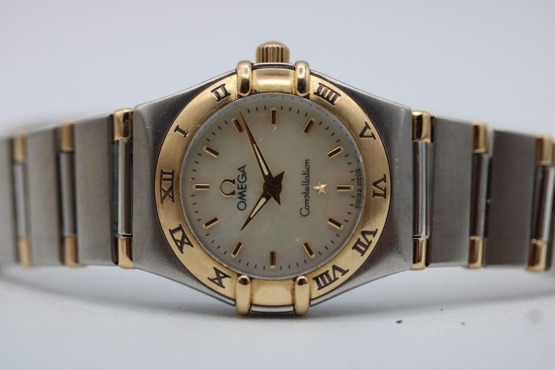 Omega Constellation 23mm - Acero y Oro  Esfera de nácar  1995 en venta 4