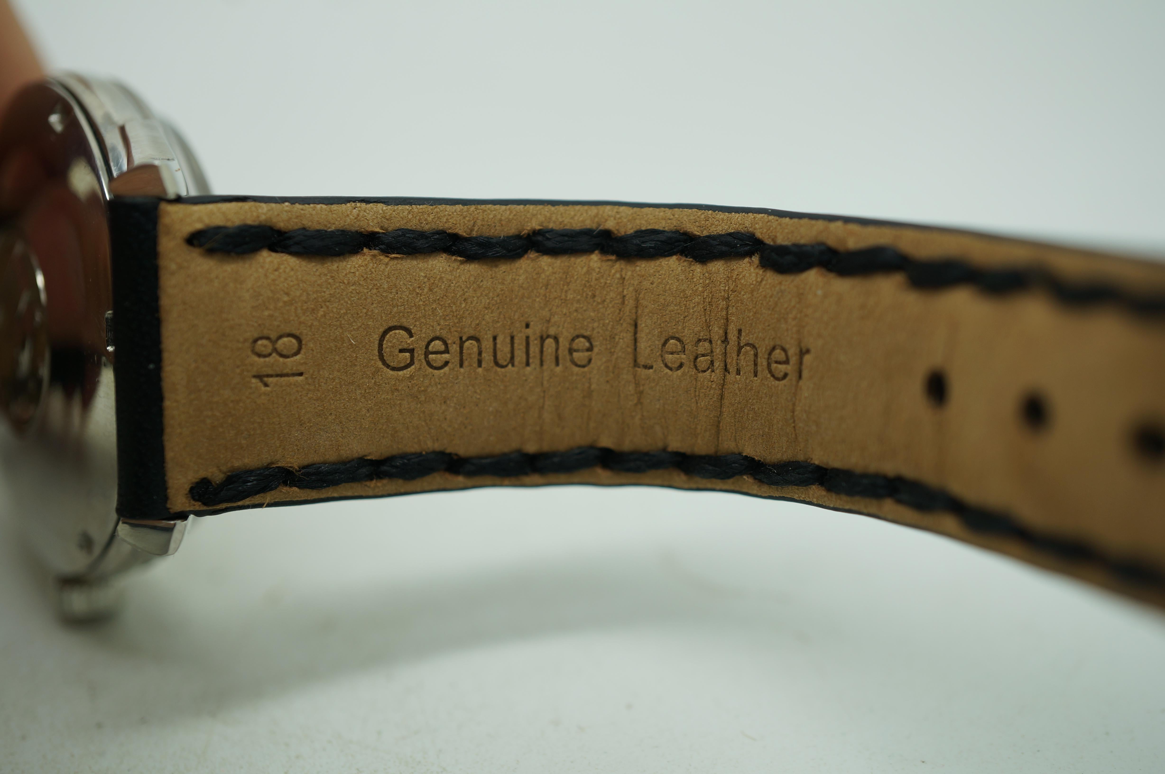 Omega Constellation 24J 564 168.005 Pie Pan Zifferblatt Datum Chronometer Uhr (Metall) im Angebot