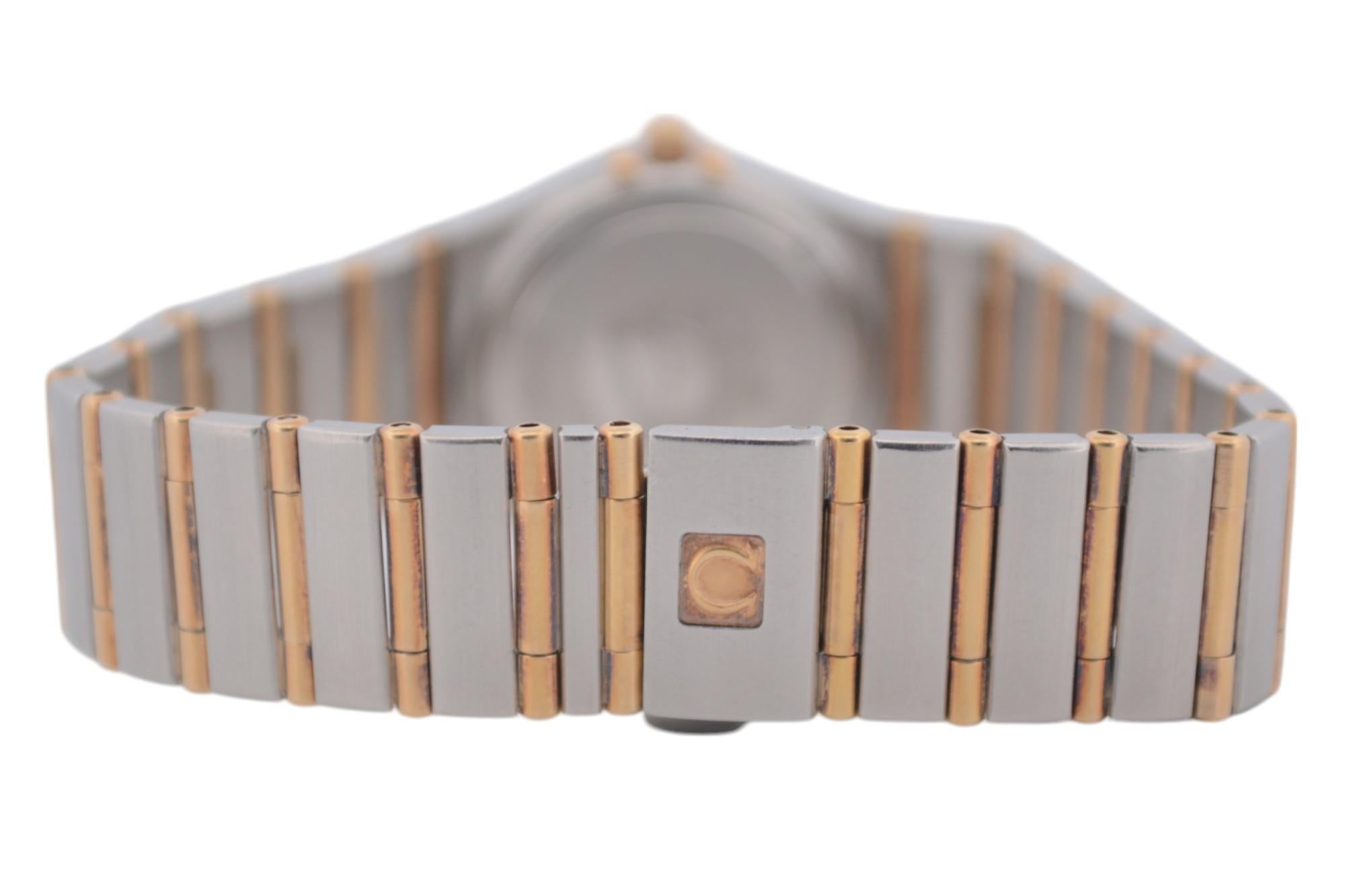 Omega Constellation 25,5 mm quadrante bicolore MOP con diamante al quarzo Ref 8951201 in vendita 1
