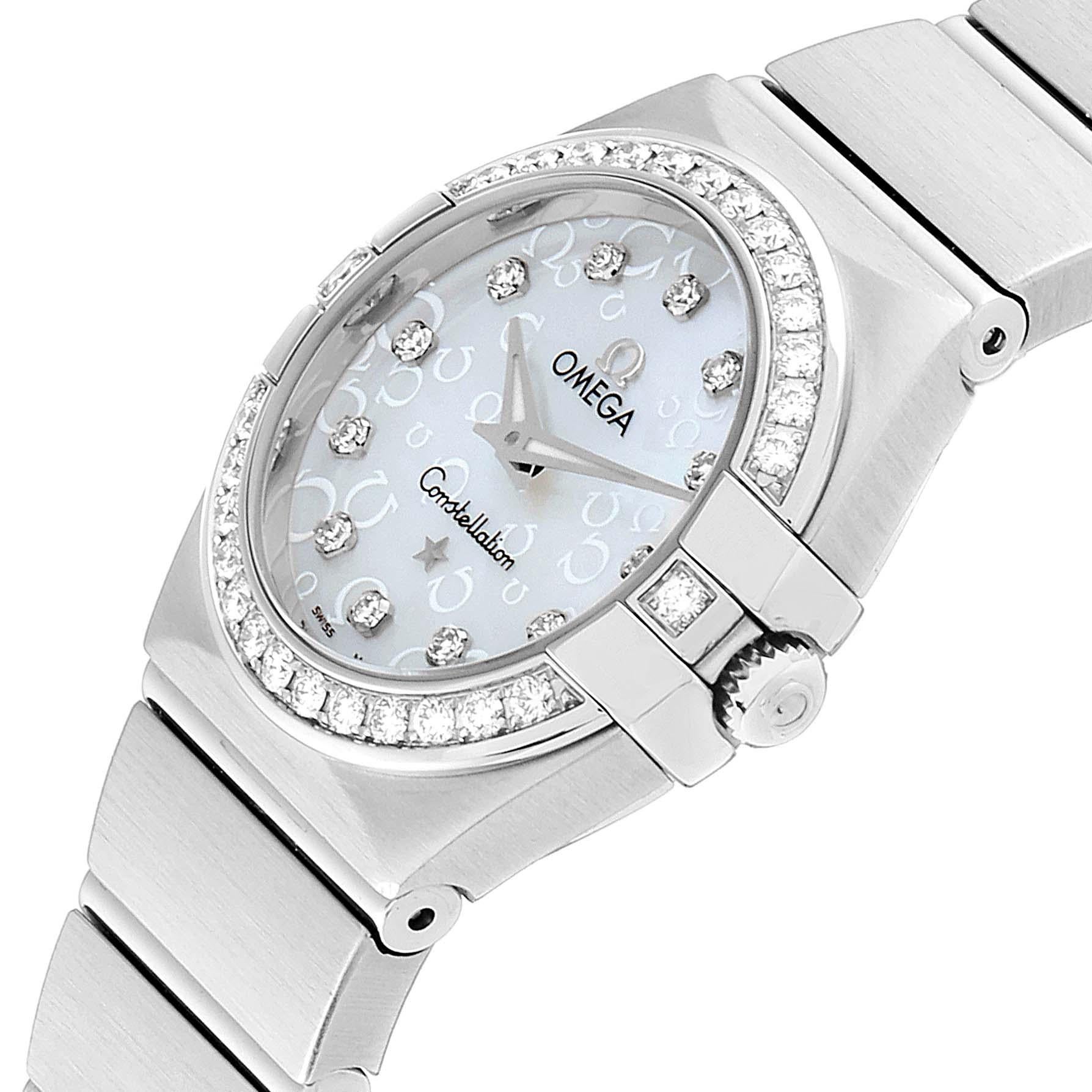 Omega Constellation Diamond Ladies Watch 123.15.24.60.52.001 In Excellent Condition For Sale In Atlanta, GA