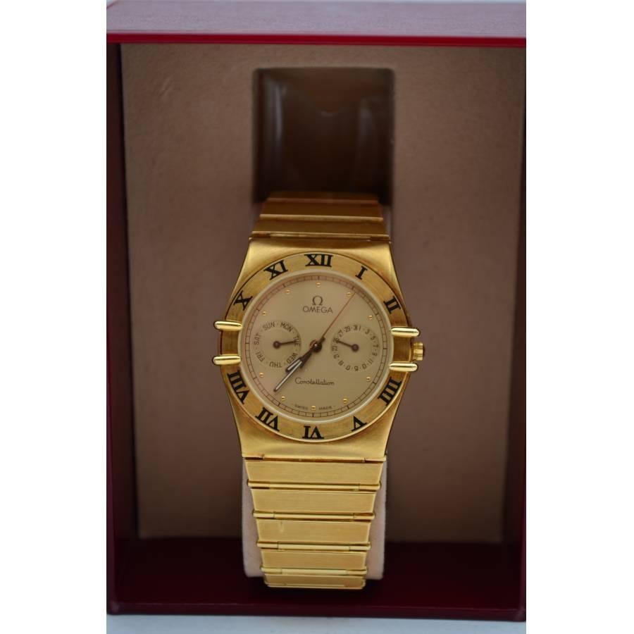 Omega Constellation 33mm Quartz Champagne Yellow Gold Ref: 3961.069 In Excellent Condition In București, București