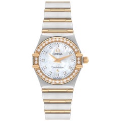 Omega Constellation 95 Montre pour femme en or jaune, nacre et diamants