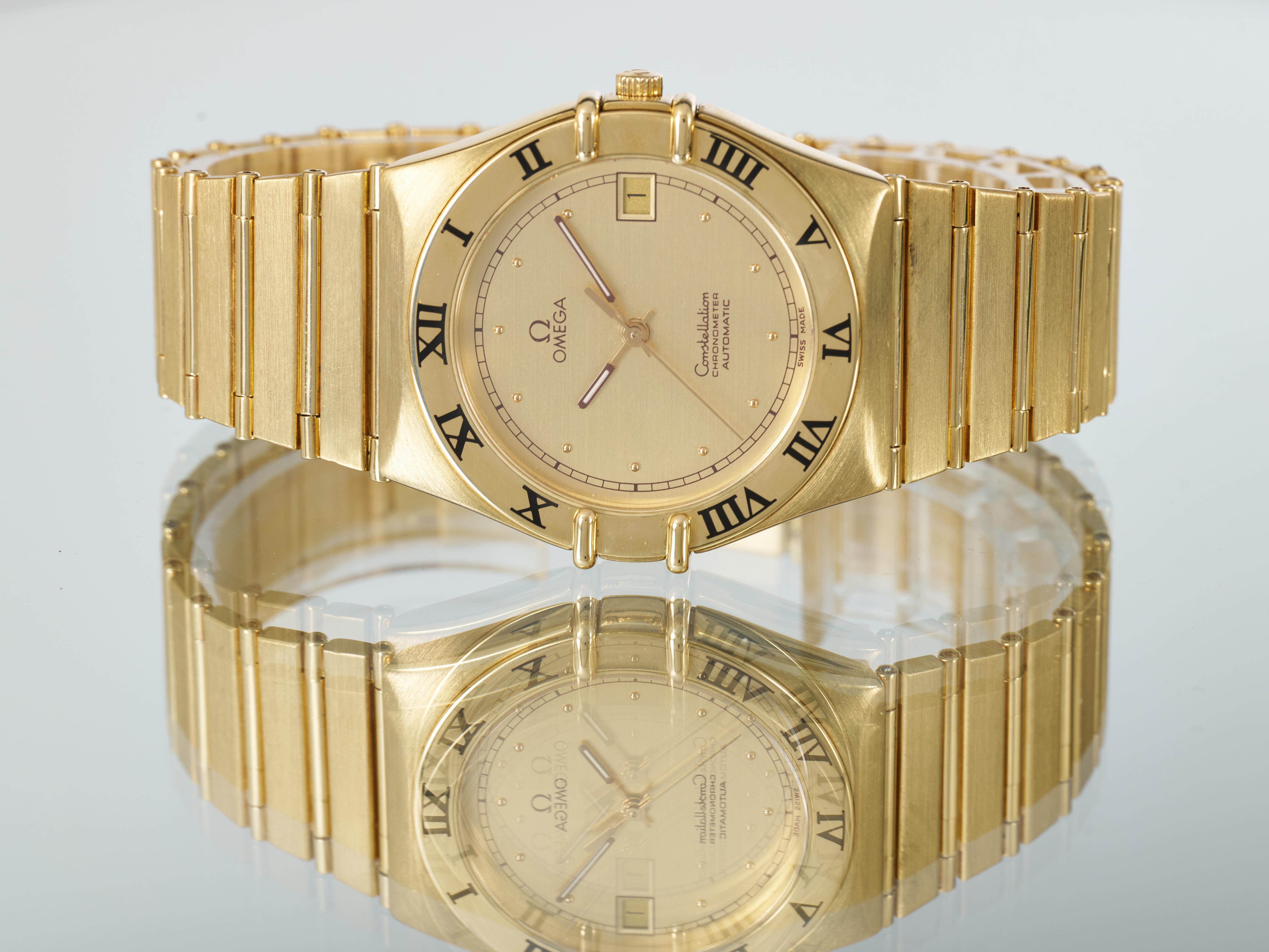 Omega Constellation Chronometer 18K Yellow Gold Mens Automatic Watch 1100.1000 1