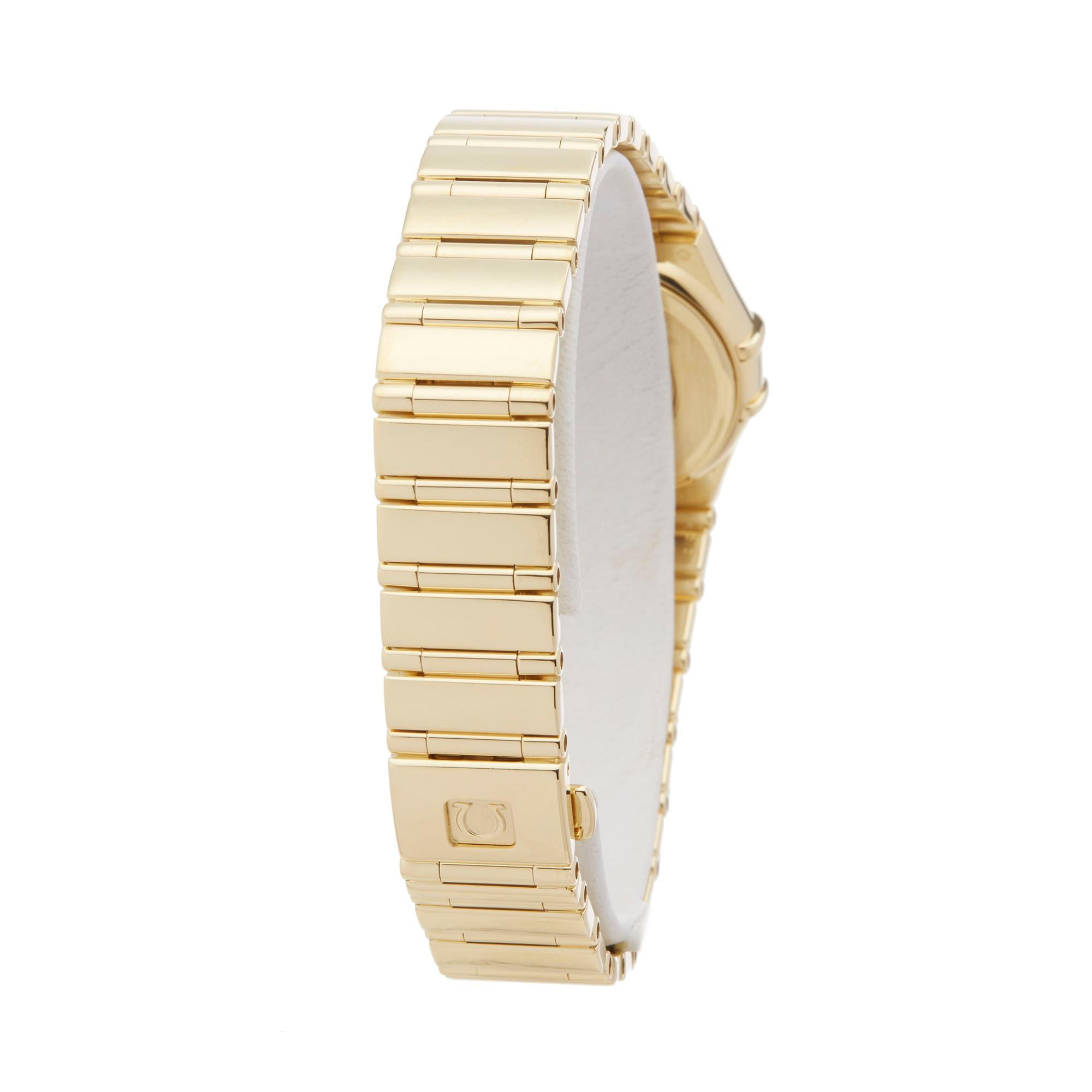 Men's Omega Constellation Diamond Mother of Pearl 18 Karat Gold 11647500 Wristwatch
