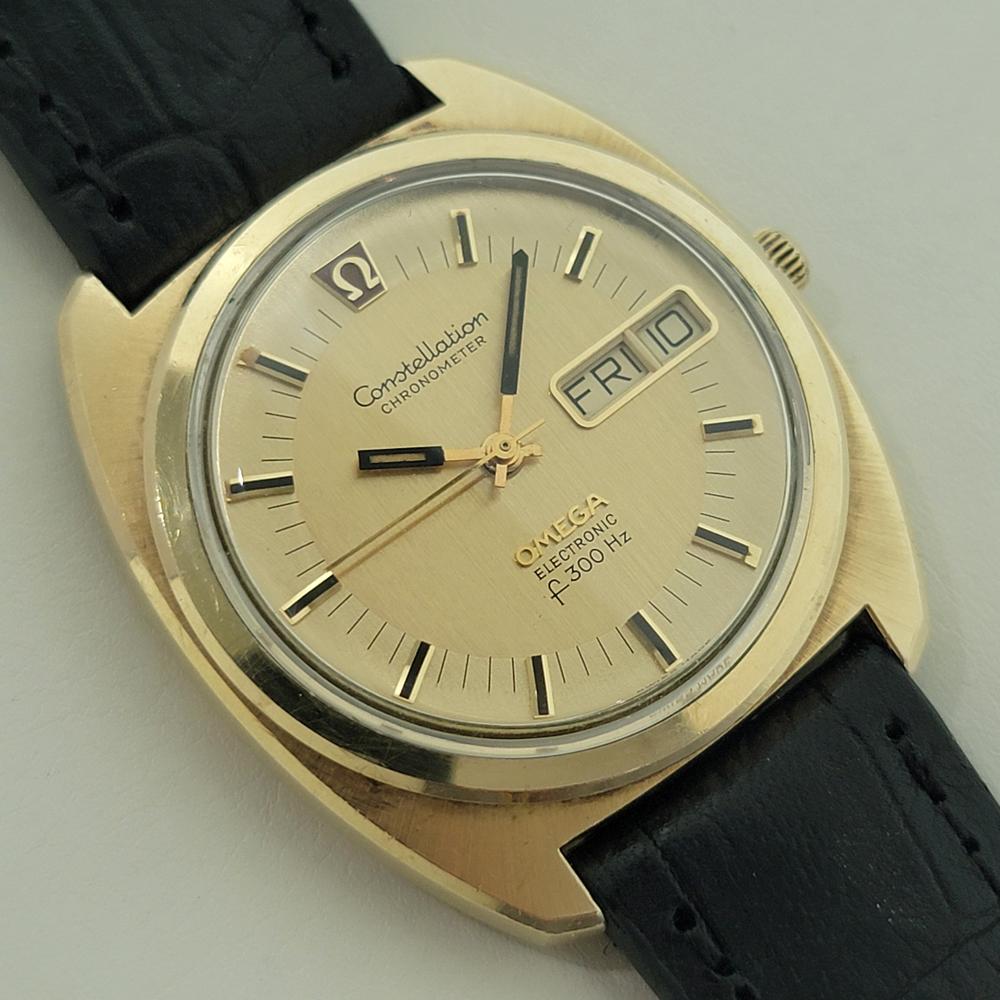 Omega Constellation Electronic F300 38mm Herren Tag Datum Gold Capped 1970er Jahre RA580 im Zustand „Hervorragend“ im Angebot in Beverly Hills, CA