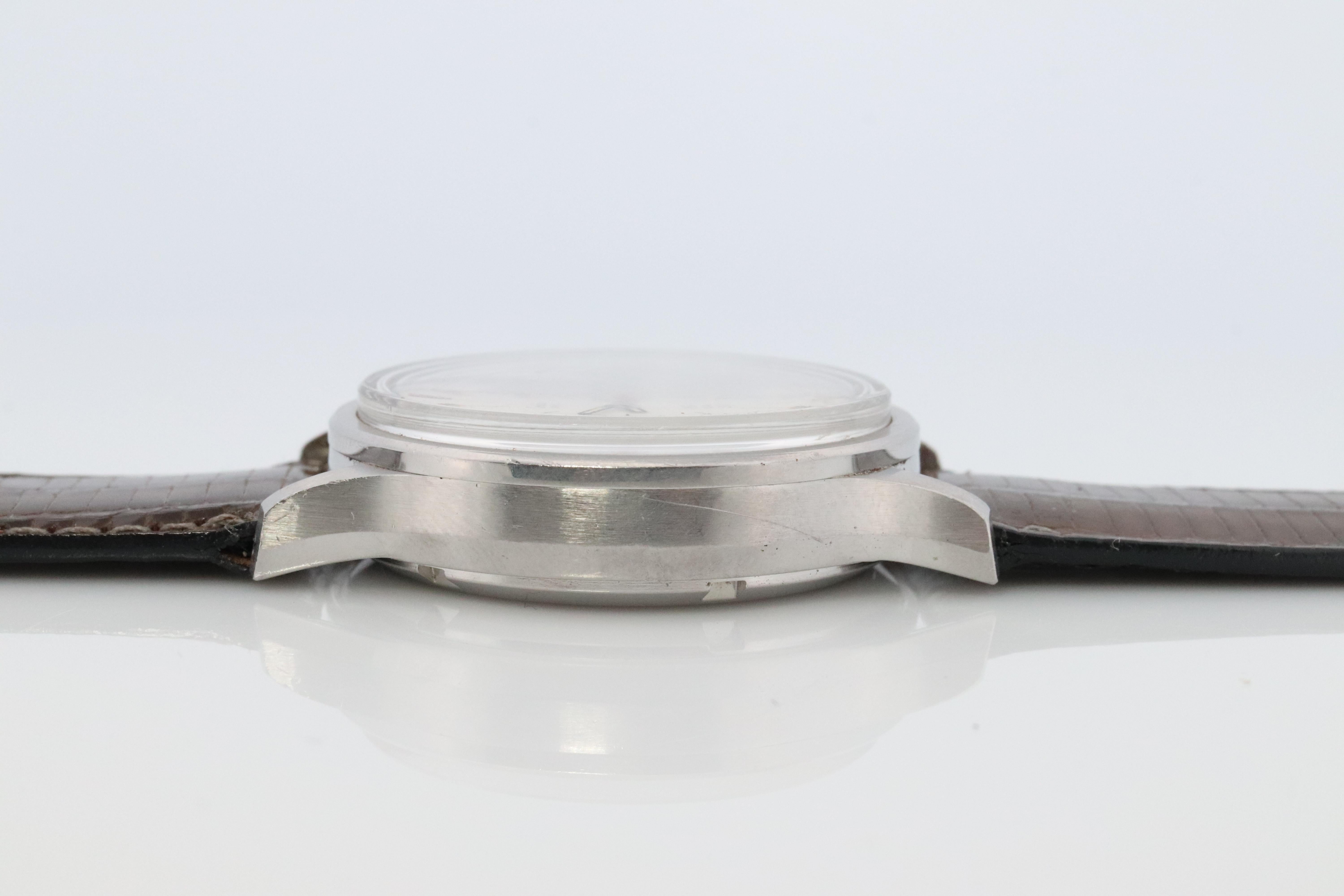 OMEGA Constellation Electronic. Mens Omega Watch F300 Constellation Chronometer For Sale 5
