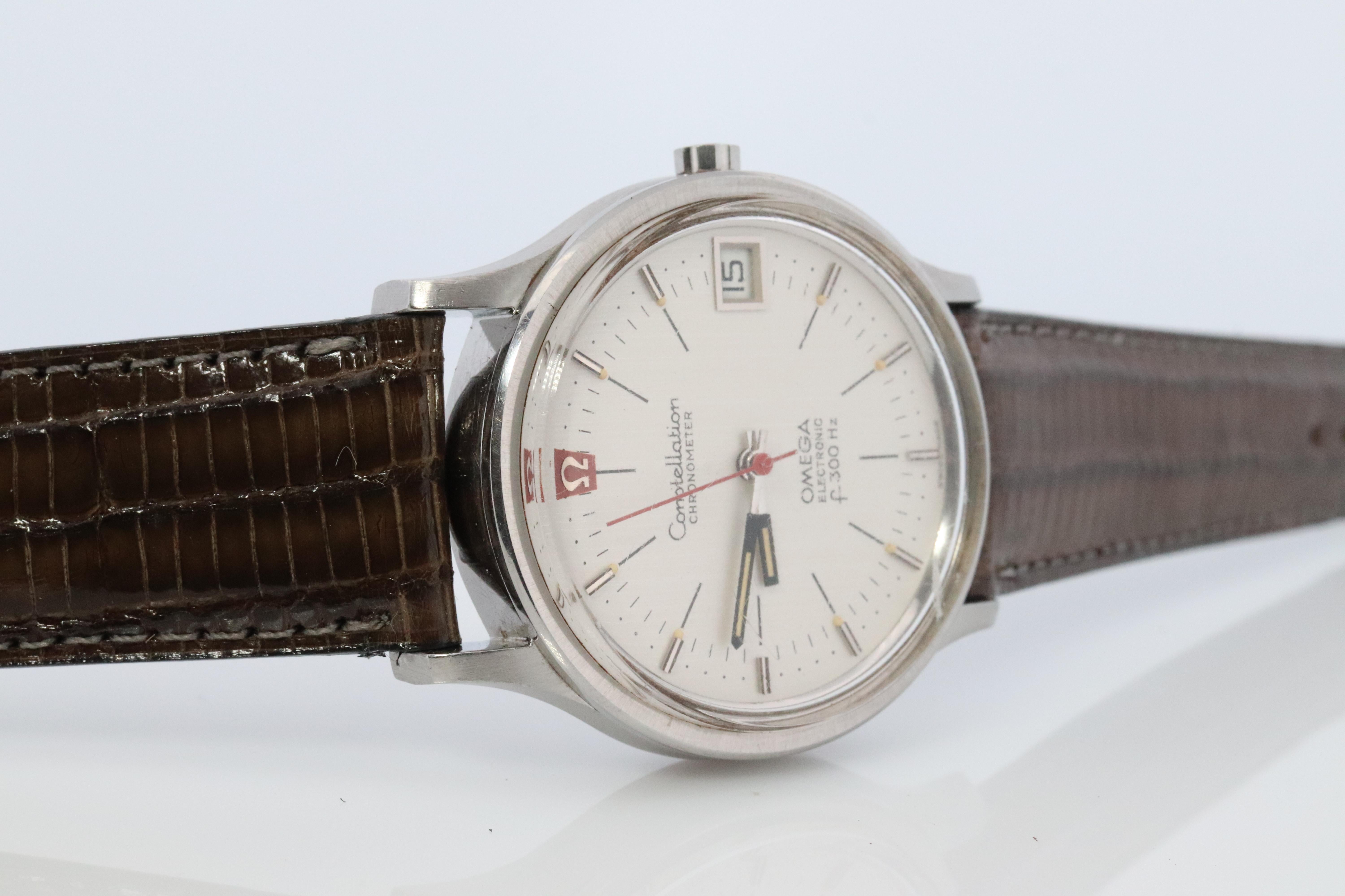 Men's OMEGA Constellation Electronic. Mens Omega Watch F300 Constellation Chronometer For Sale